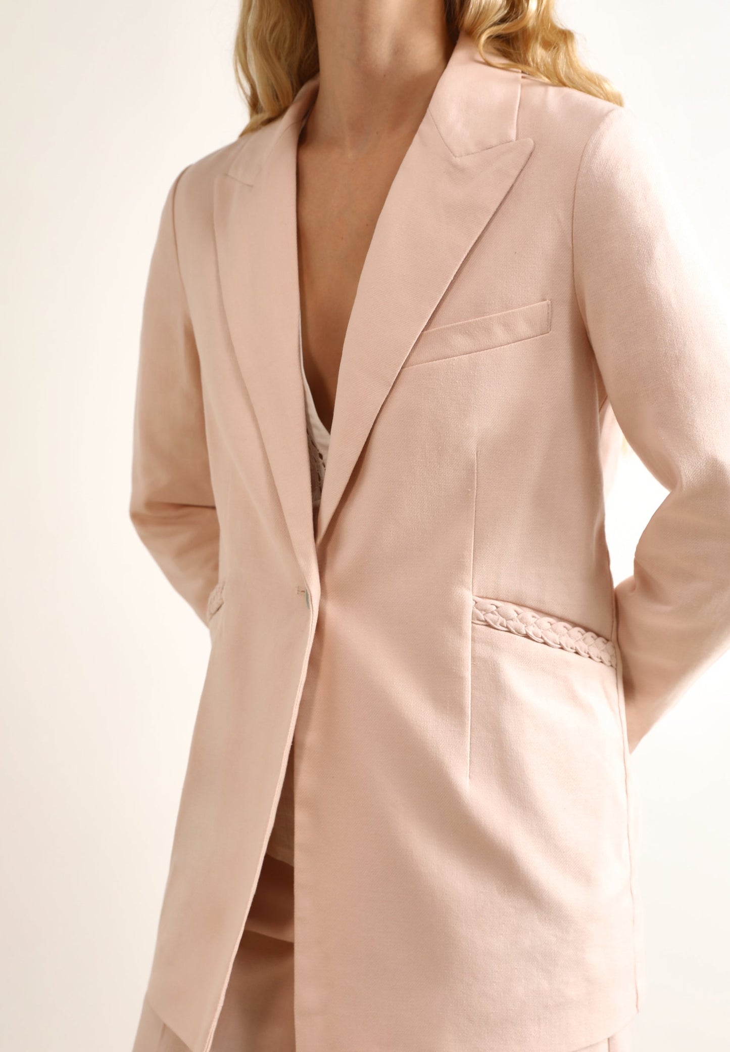 LINEN BLAZER WITH BRAIDED DETAILS