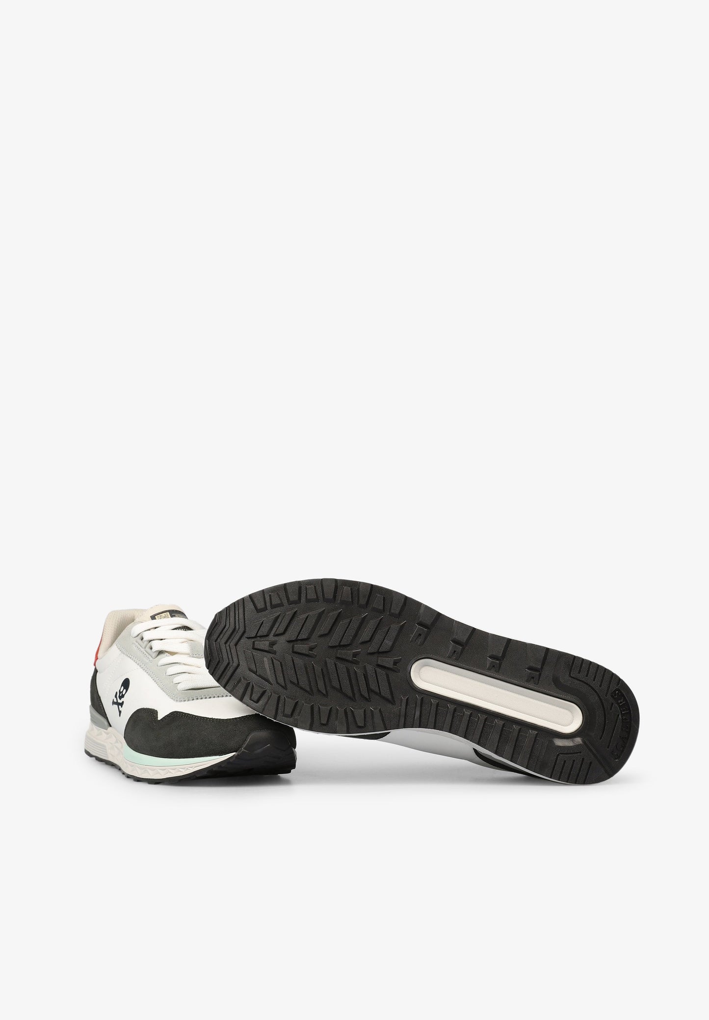 SNEAKERS WITH SIDE SKULL