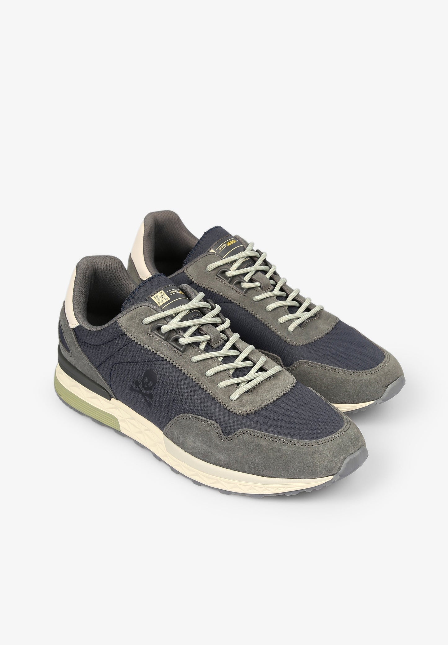 SNEAKERS WITH SIDE SKULL