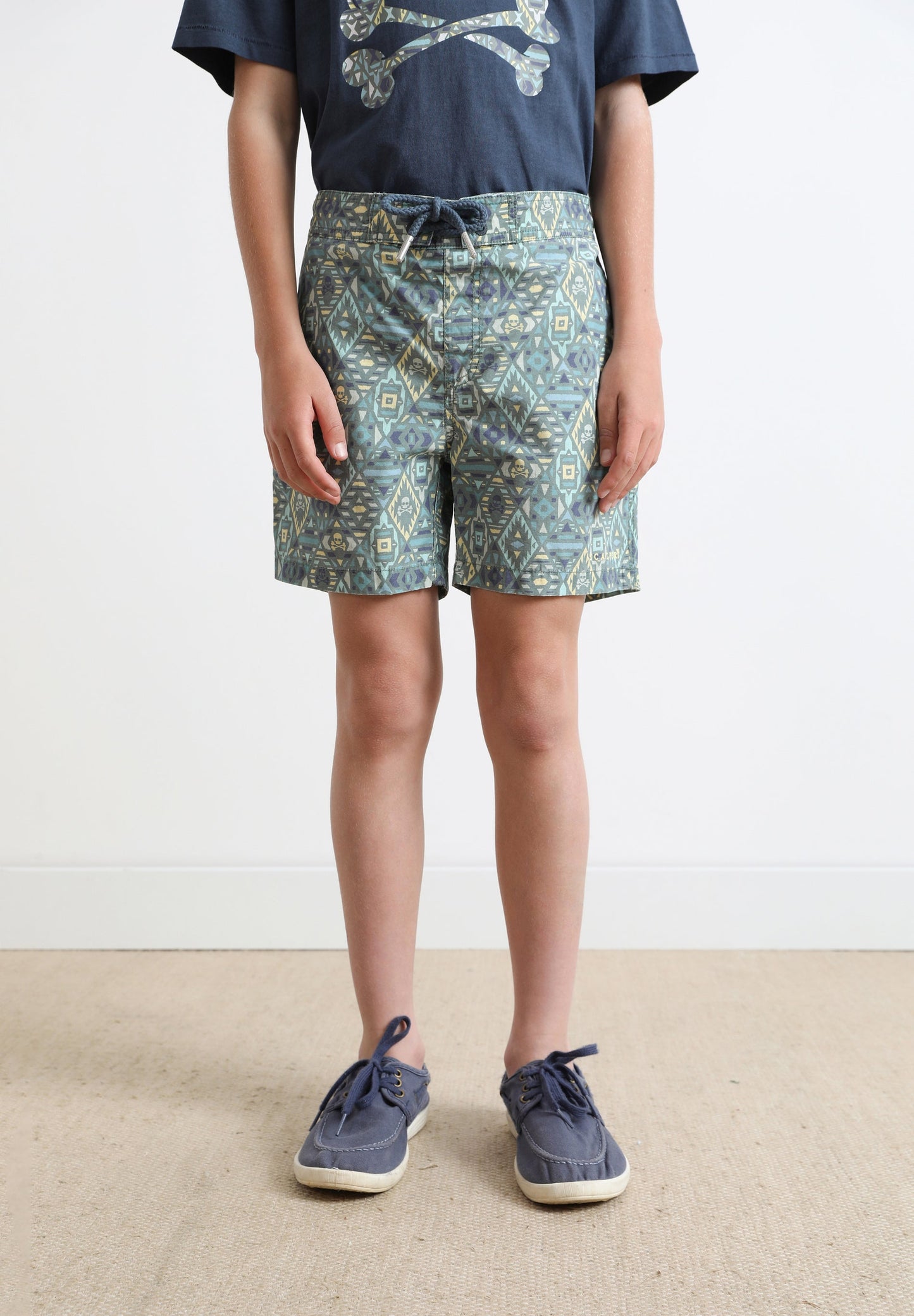 GEOMETRIC PRINT SWIMMING TRUNKS