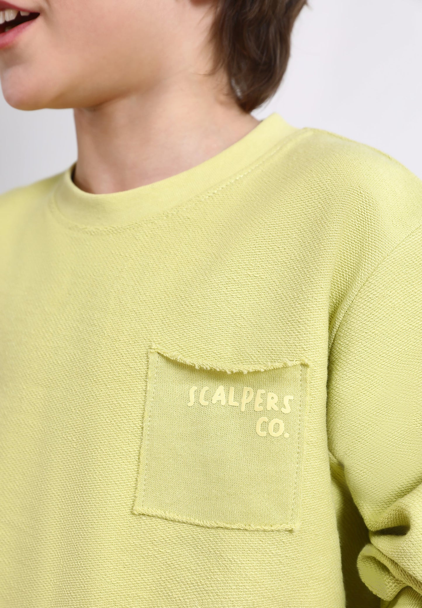 SWEATSHIRT WITH RELIEF SKULL