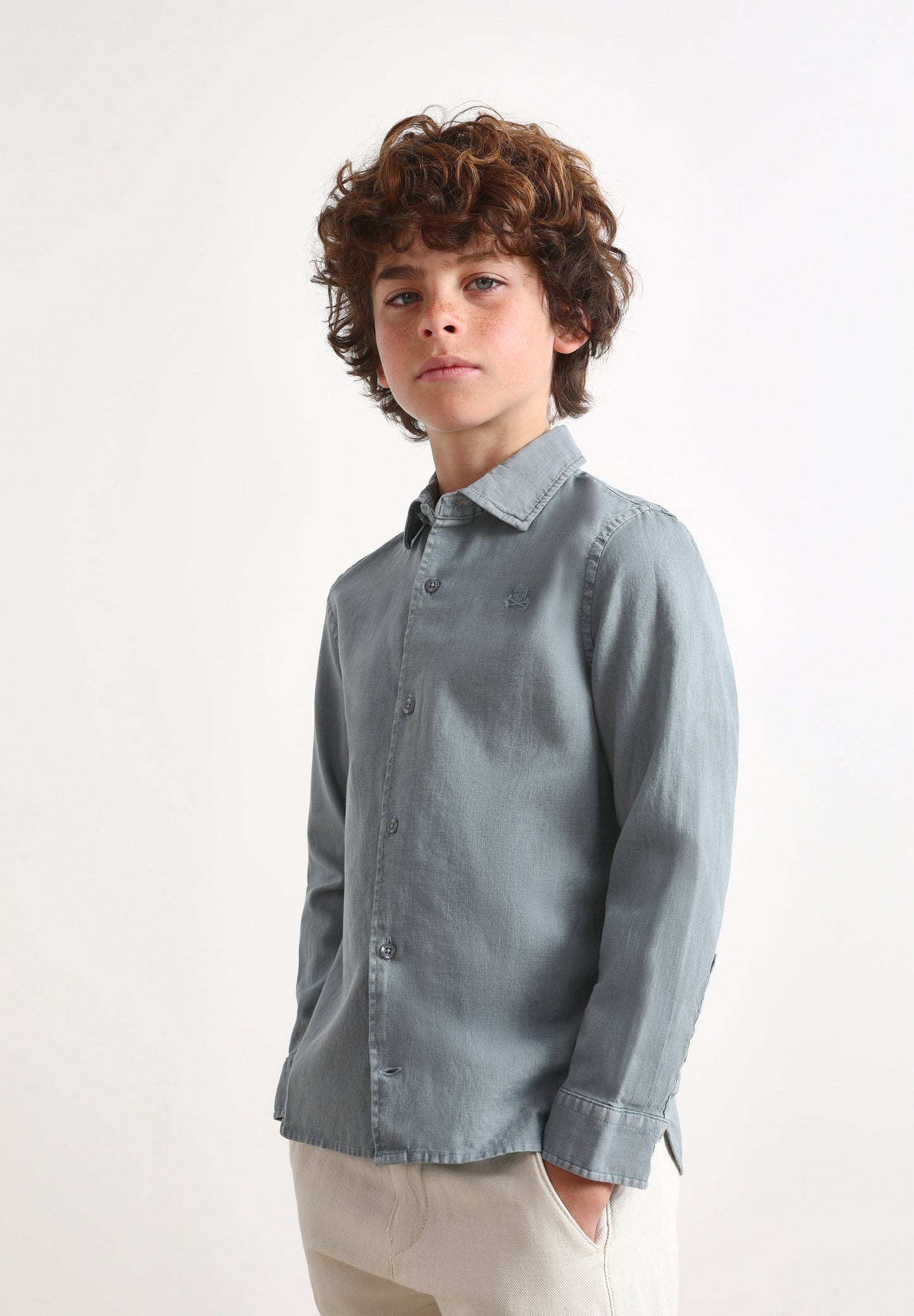 SKULL SHIRT WITH MATCHING EMBROIDERY