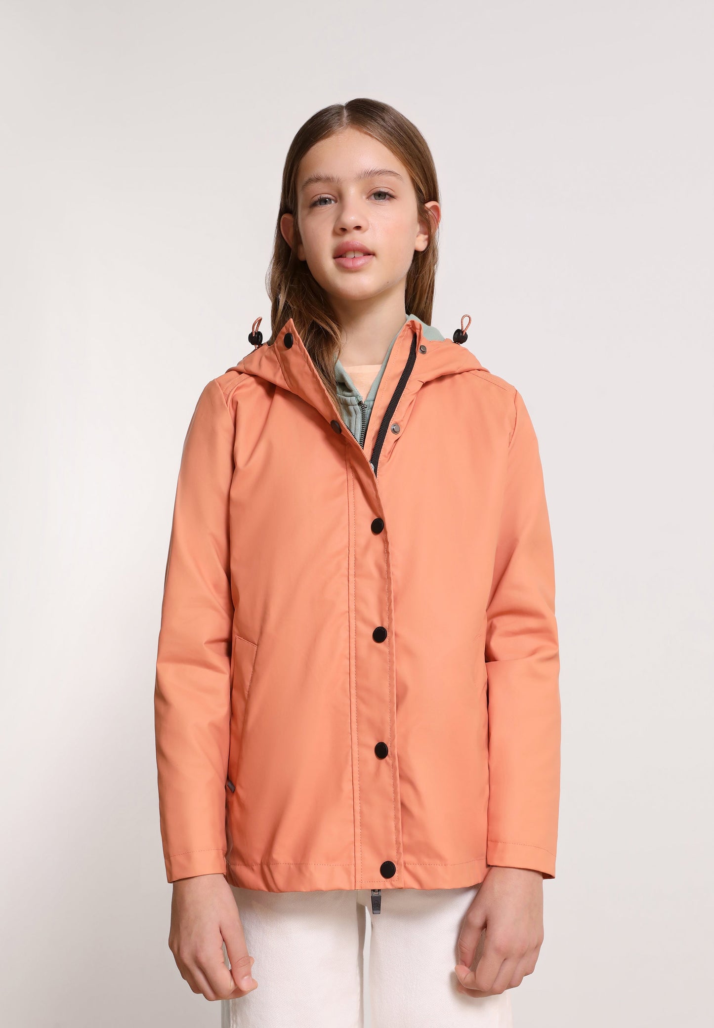 LIGHTWEIGHT RAIN JACKET