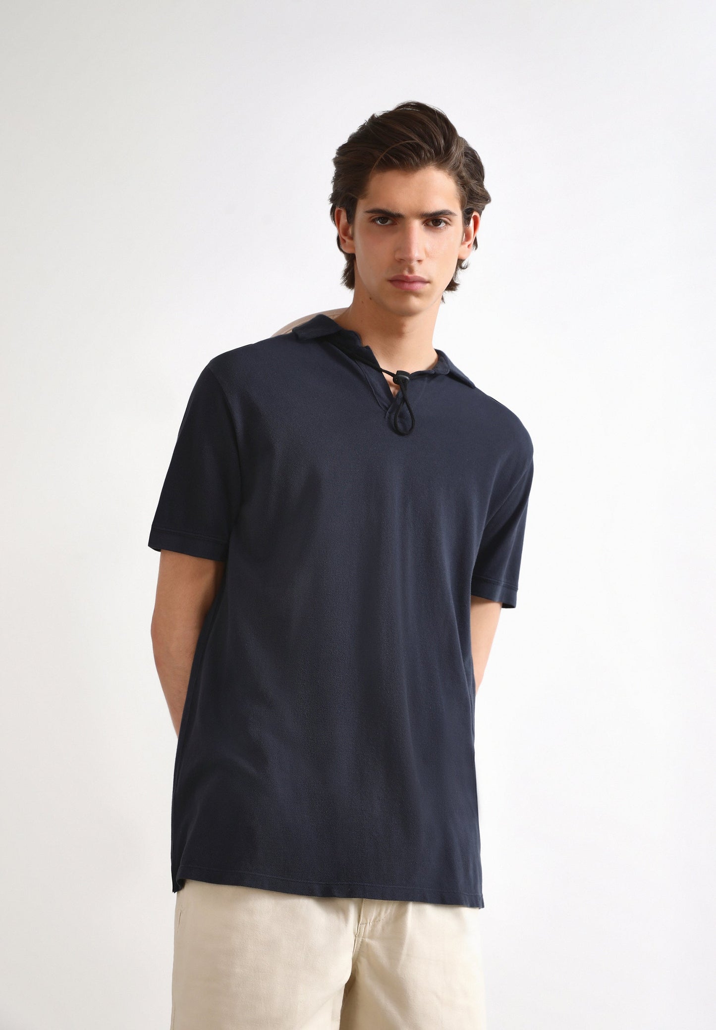 LIGHTWEIGHT PIQUÉ POLO SHIRT