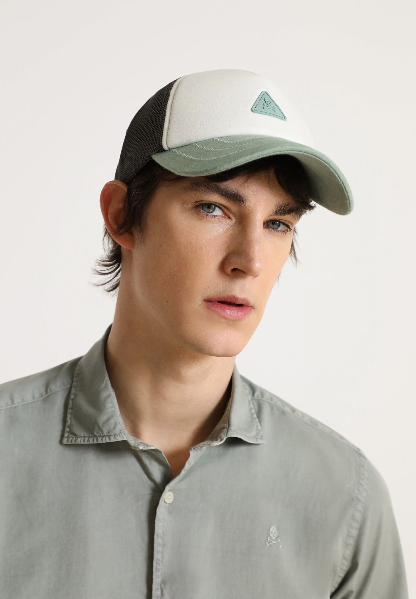 SHIRT WITH MATCHING SKULL