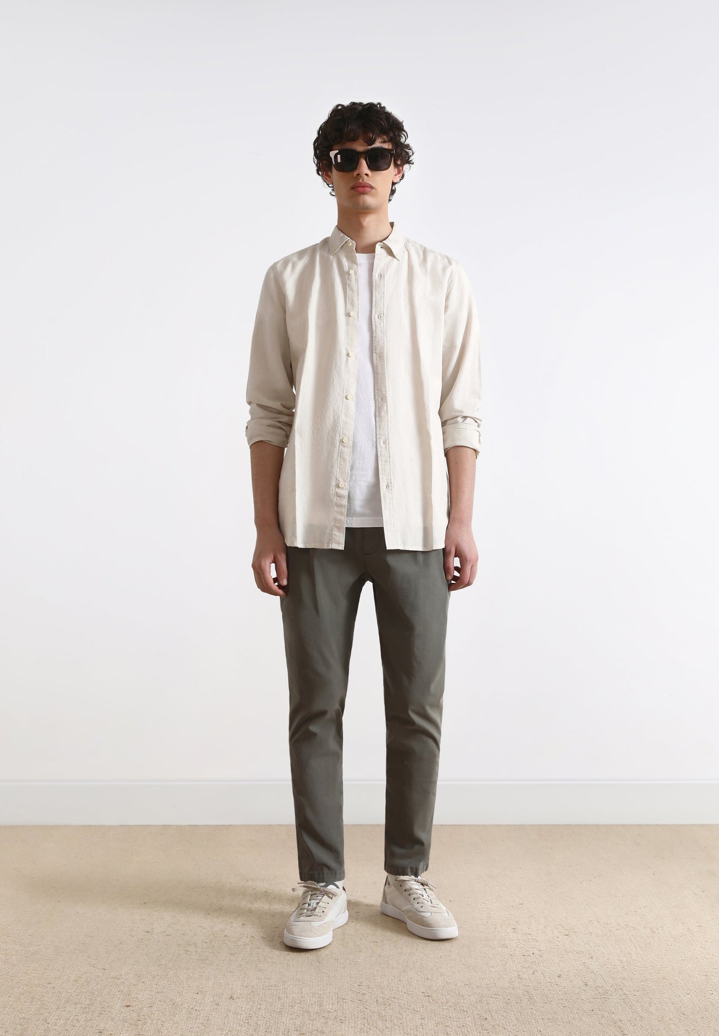 SHIRT WITH BUTTON-DOWN COLLAR