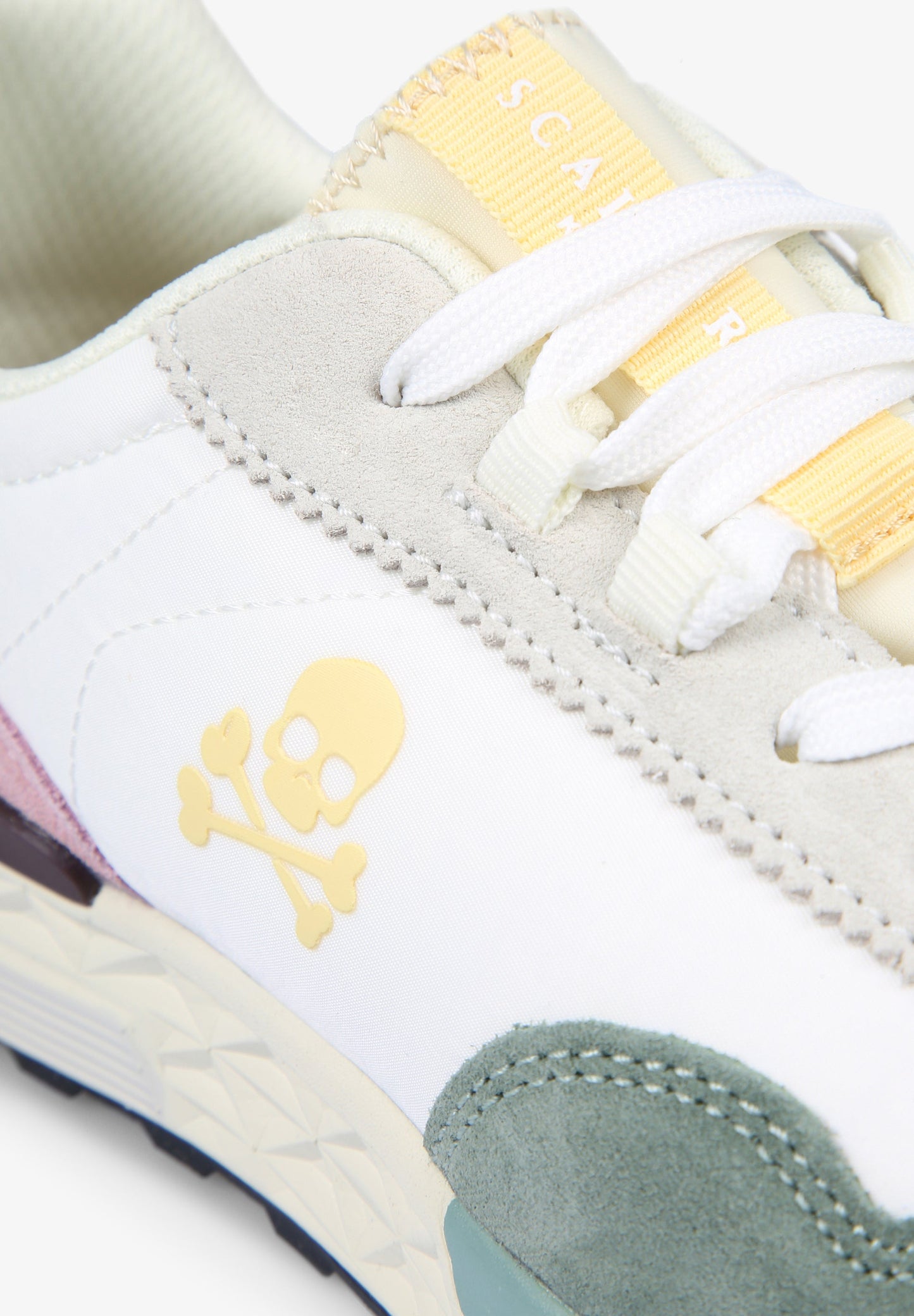 SNEAKERS WITH SIDE SKULL
