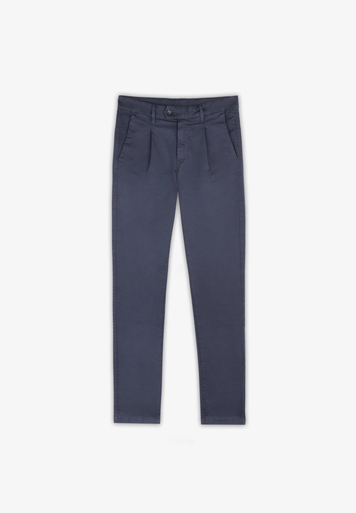 PLEATED CHINOS