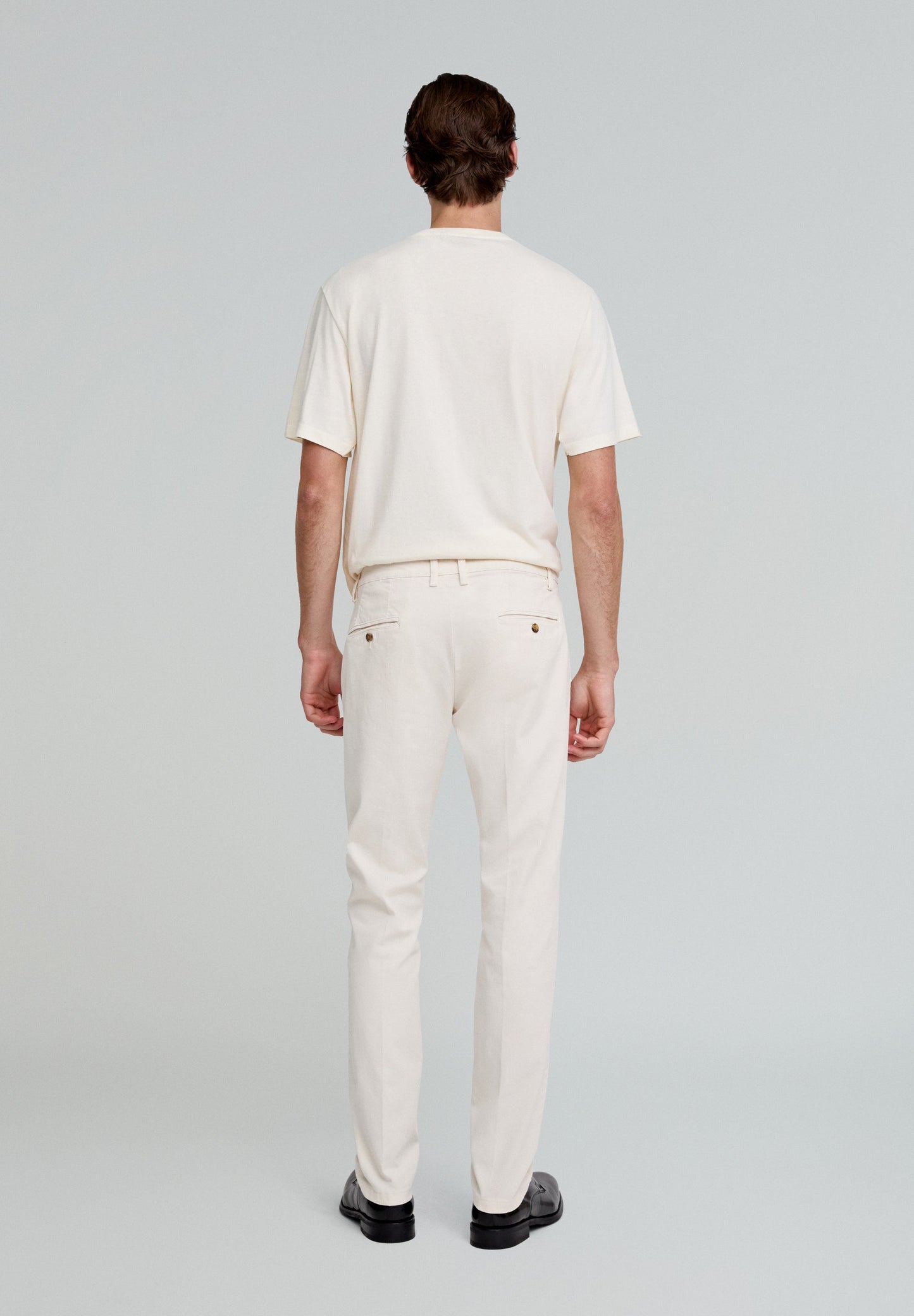 PLEATED CHINOS