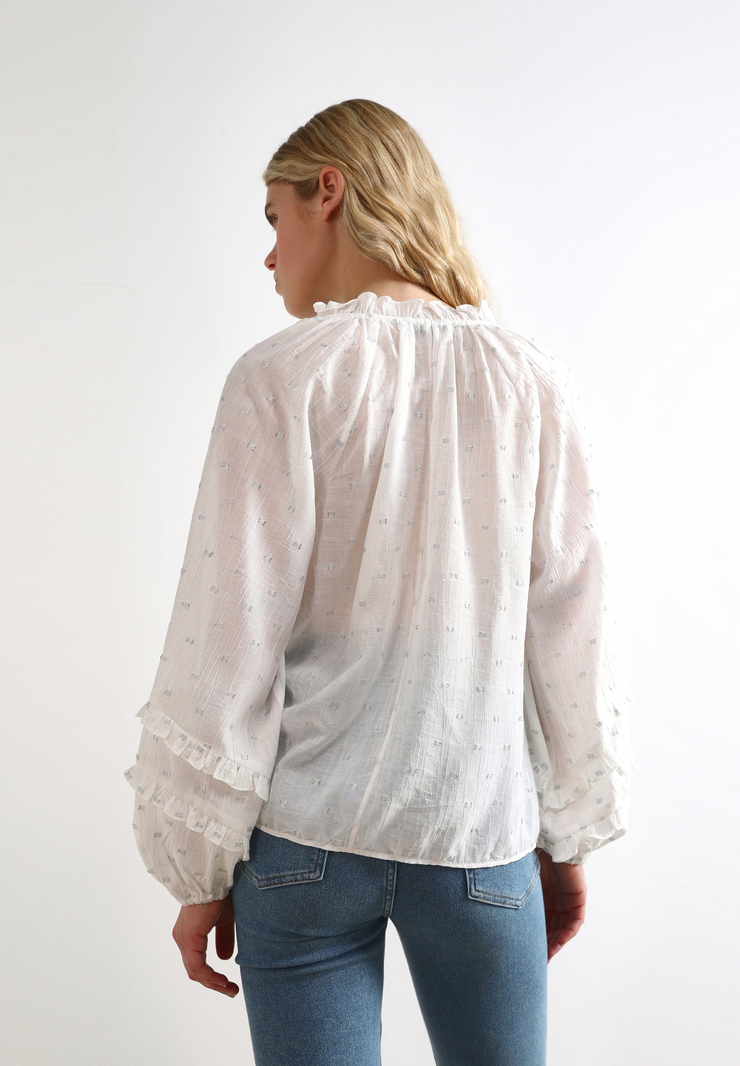 BLOUSE WITH PUFF SLEEVES