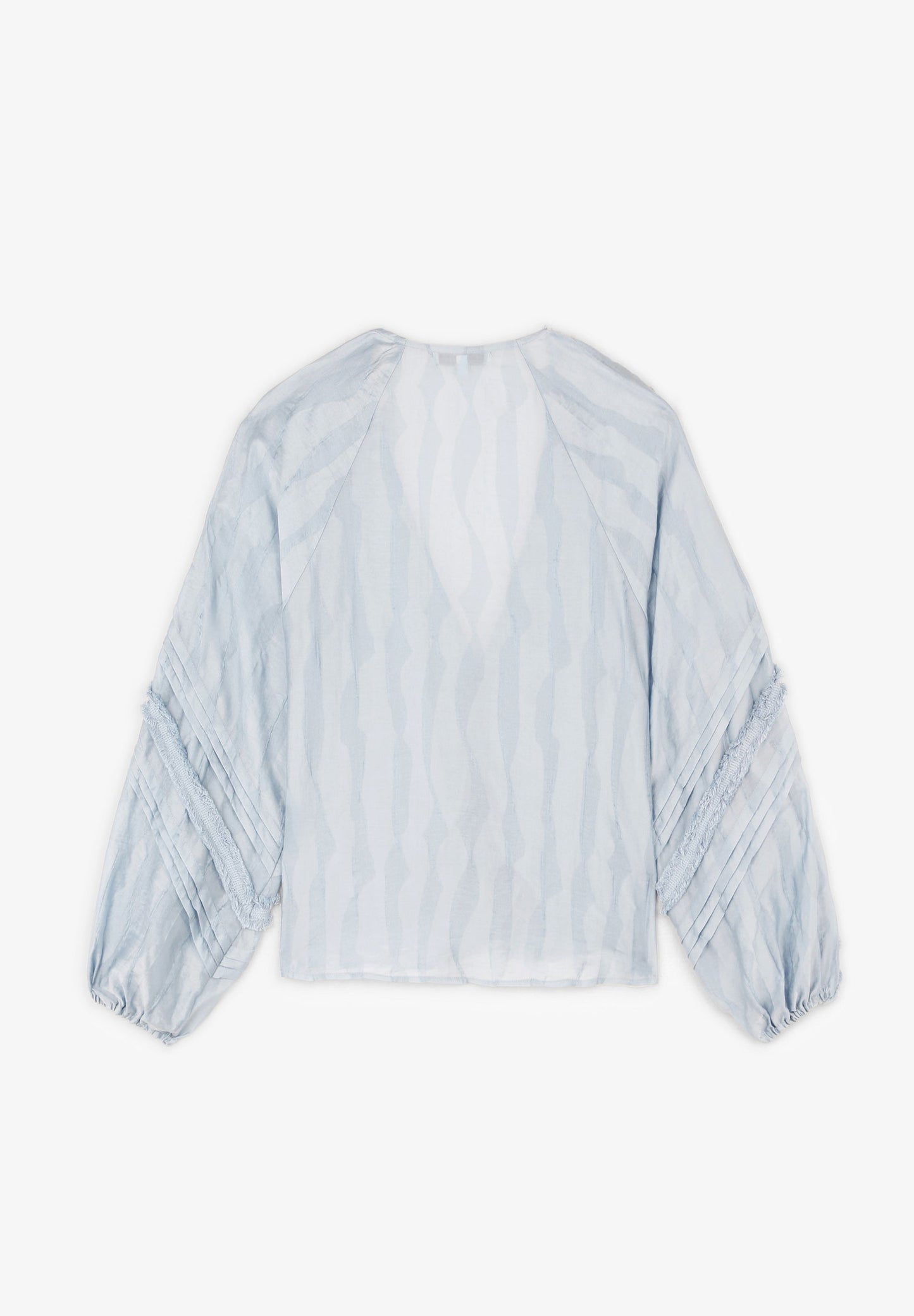 VOLUME FLOWING BLOUSE