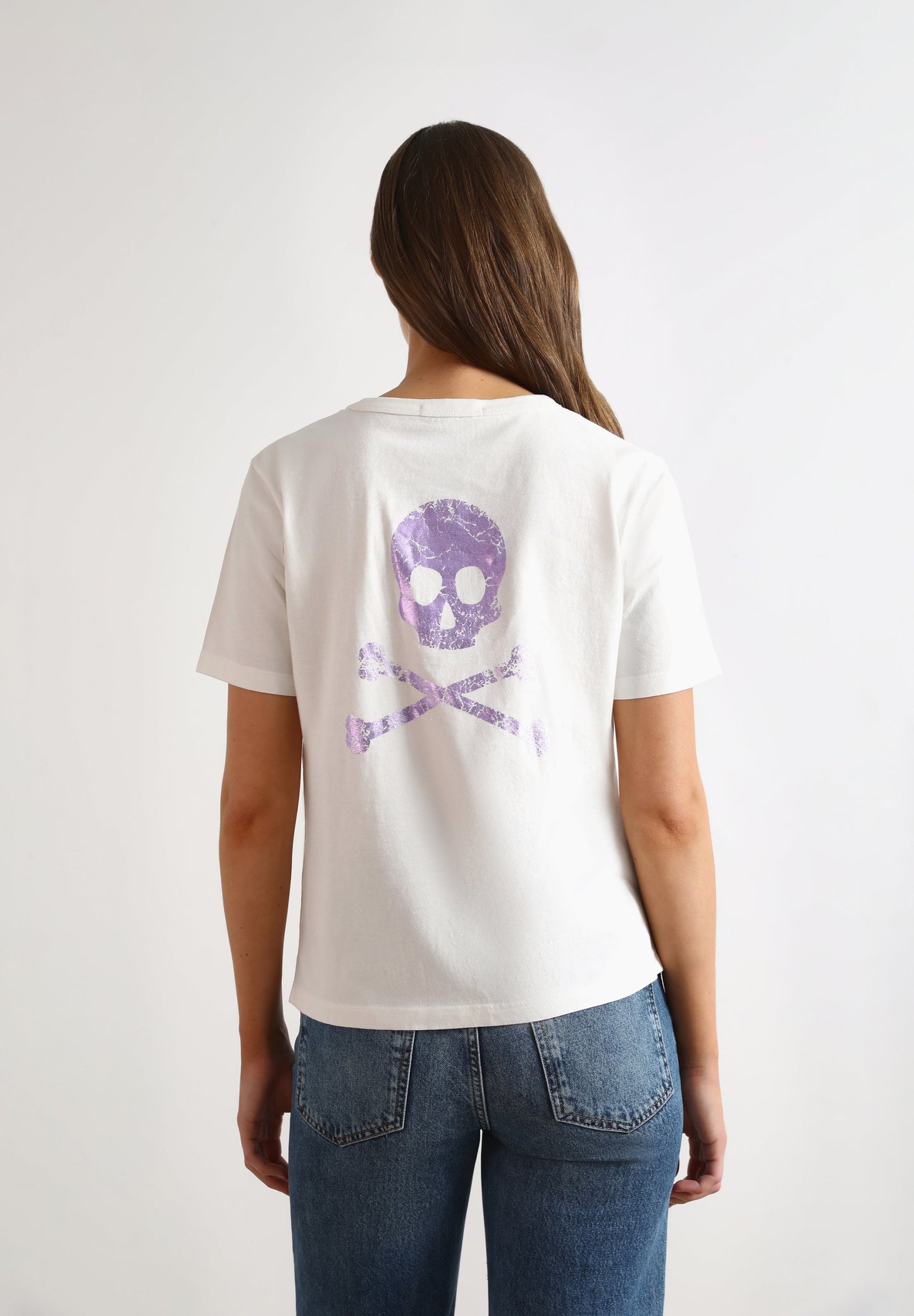 T-SHIRT WITH SKULL ON BACK