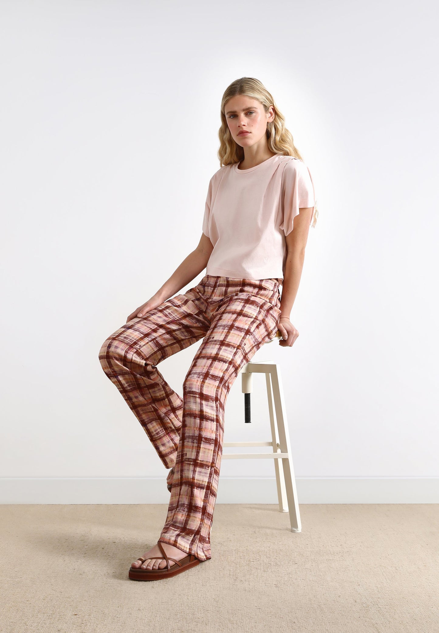 T-SHIRT WITH ROLLED UP SHOULDER