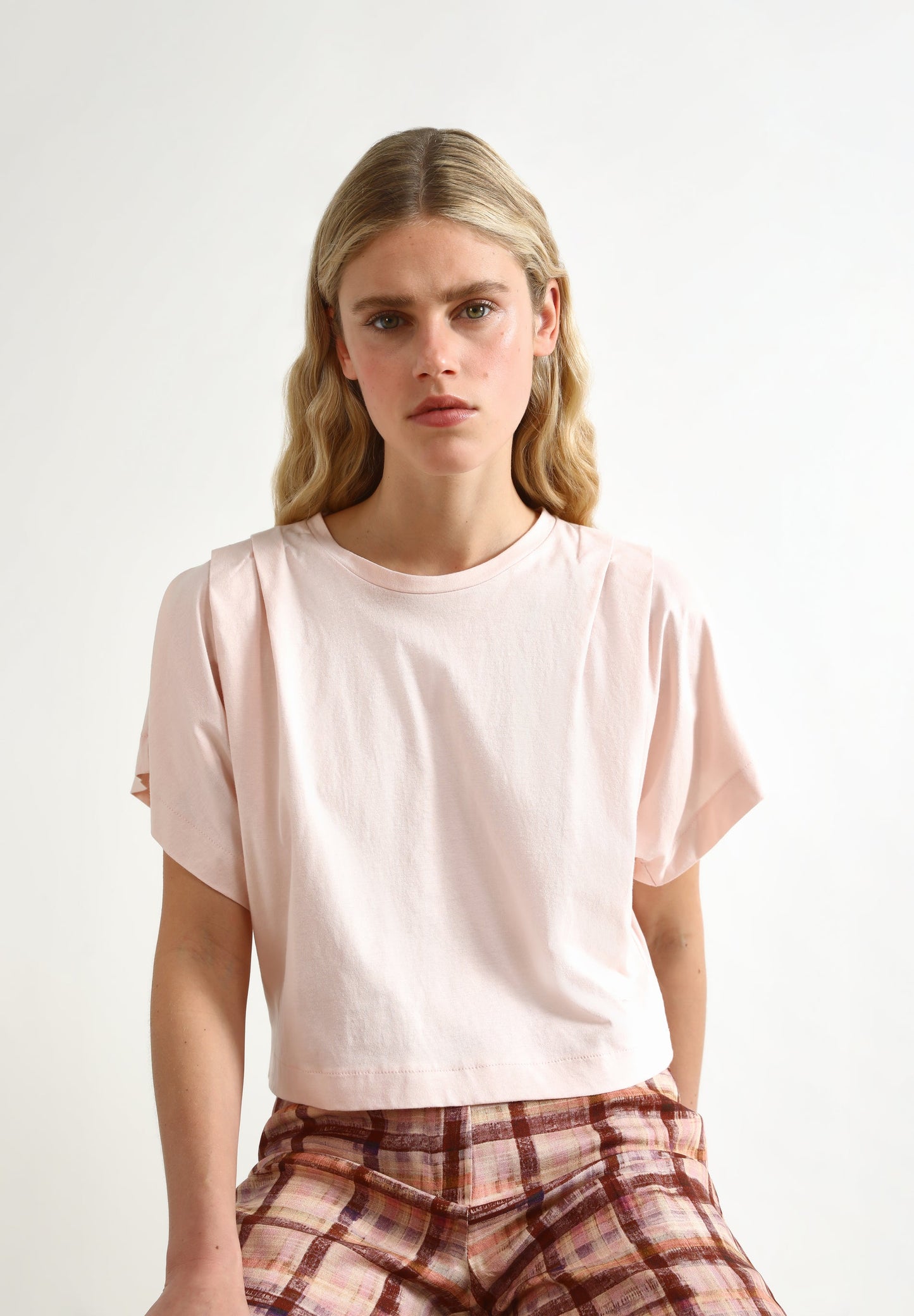 T-SHIRT WITH ROLLED UP SHOULDER