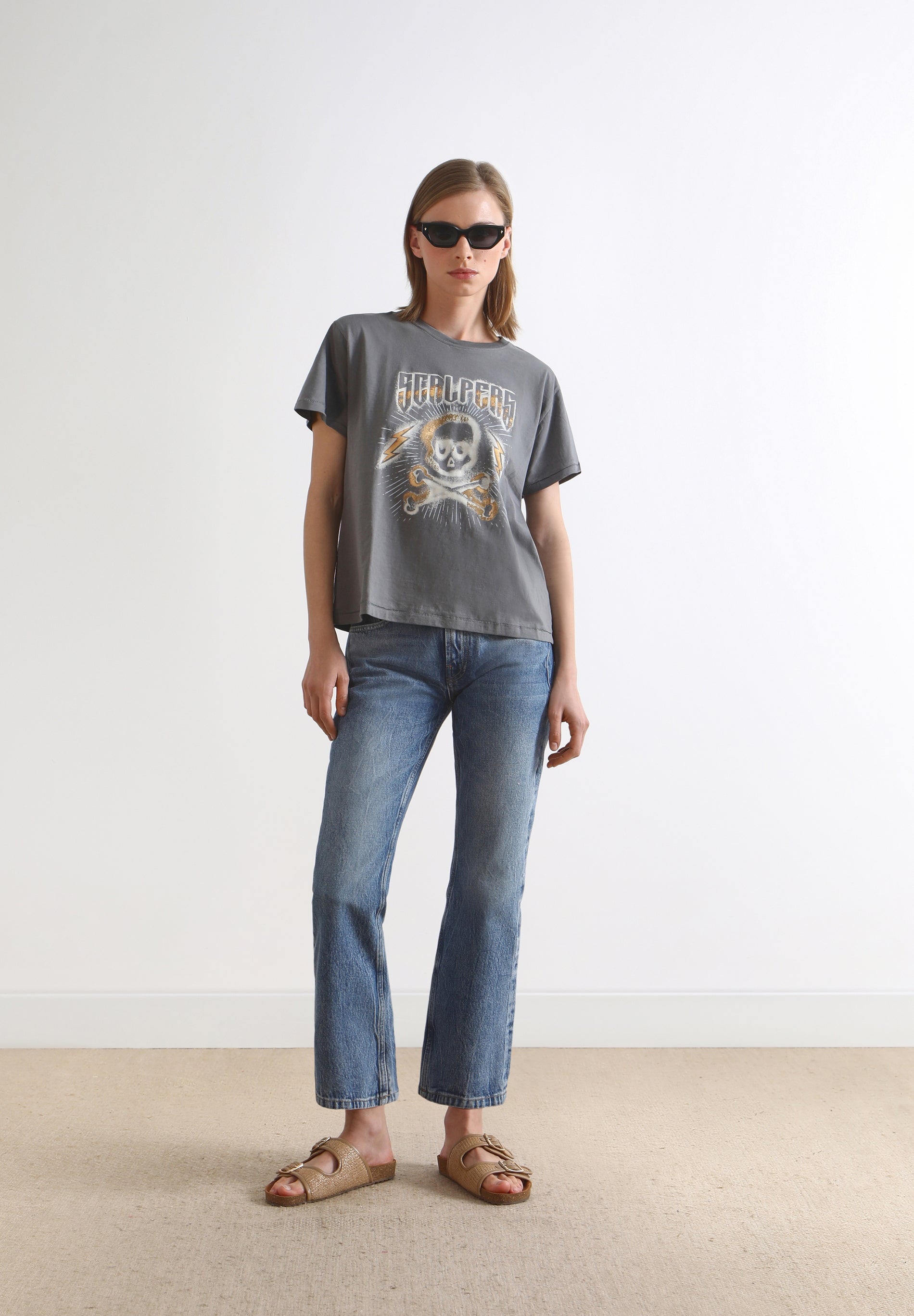 T-SHIRT WITH SKULL AND STRIPES