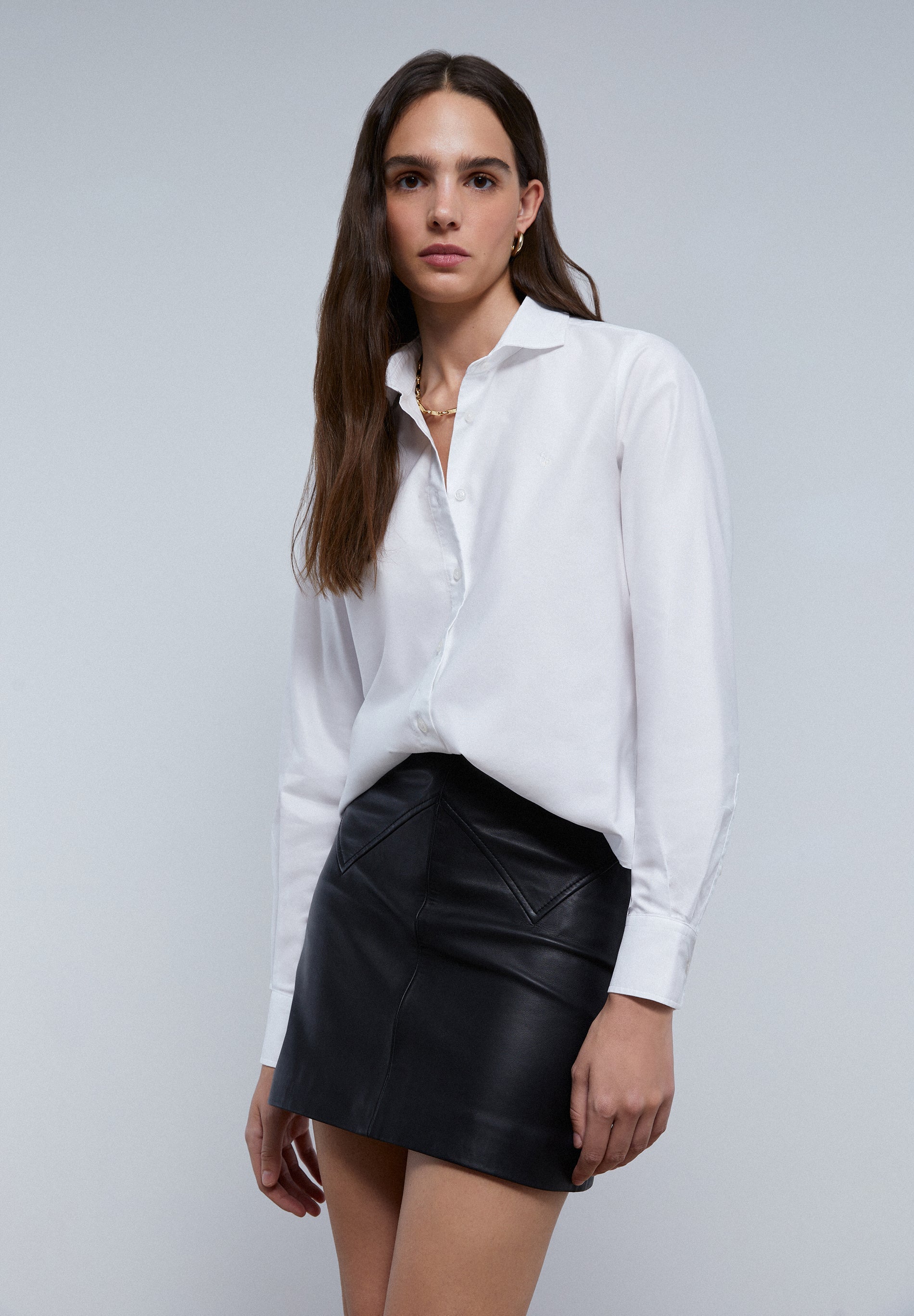 CLASSIC SHIRT WITH CHEST EMBROIDERY