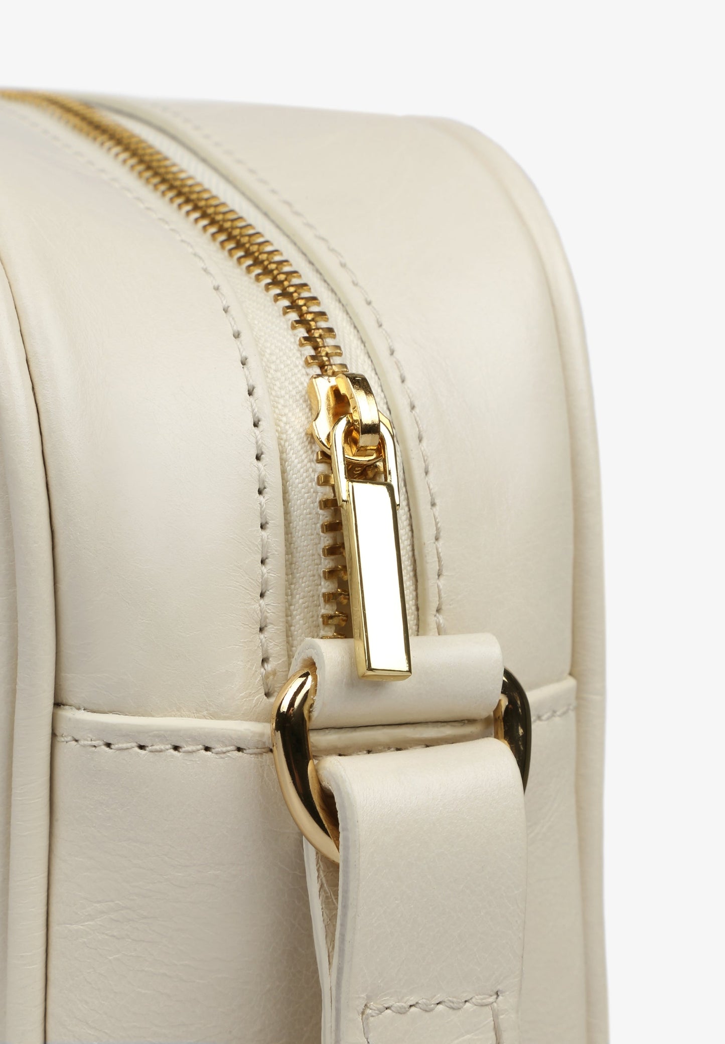 LEATHER CROSSBODY BAG WITH SKULLS