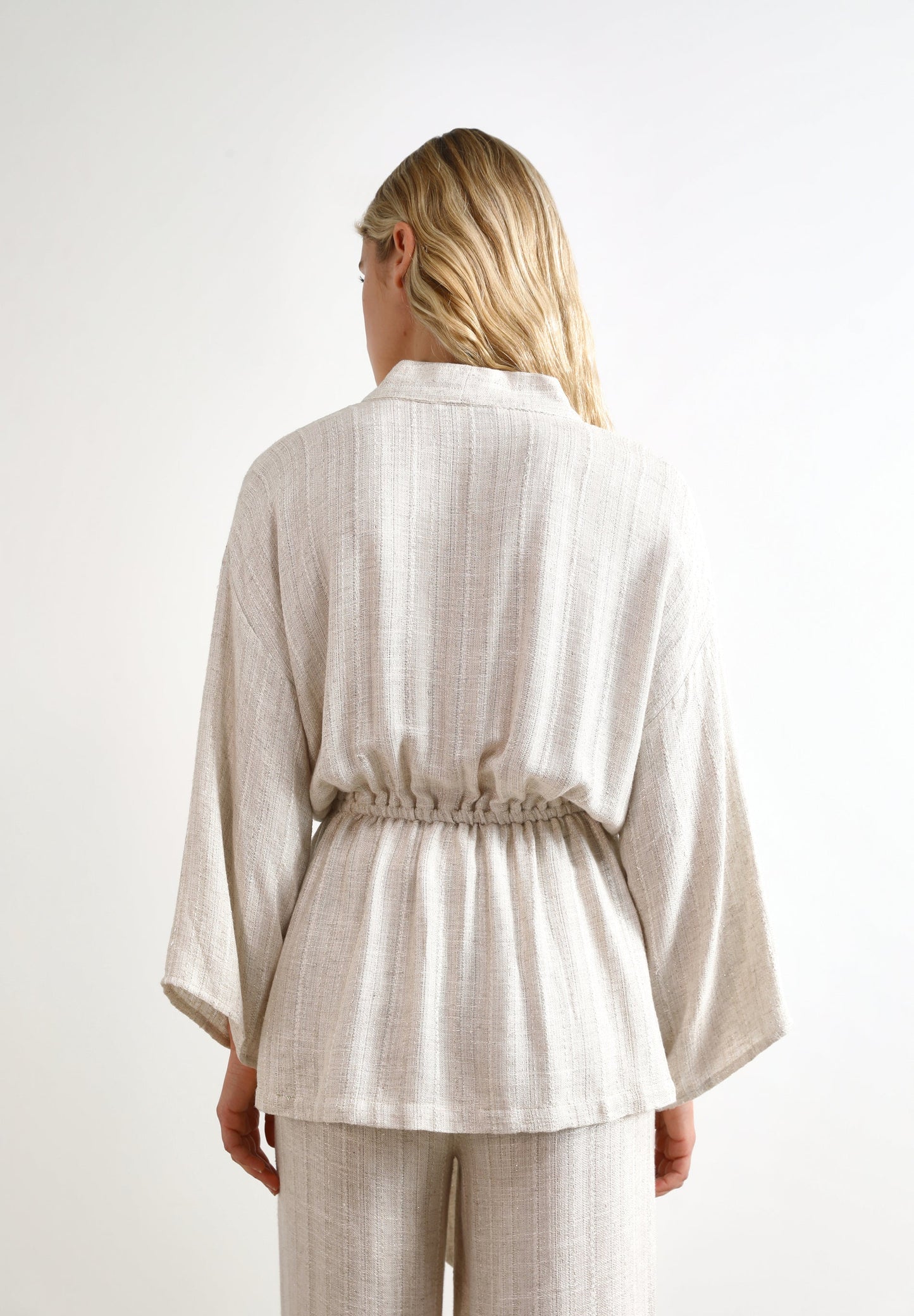 KIMONO WITH METALLIC DETAILS