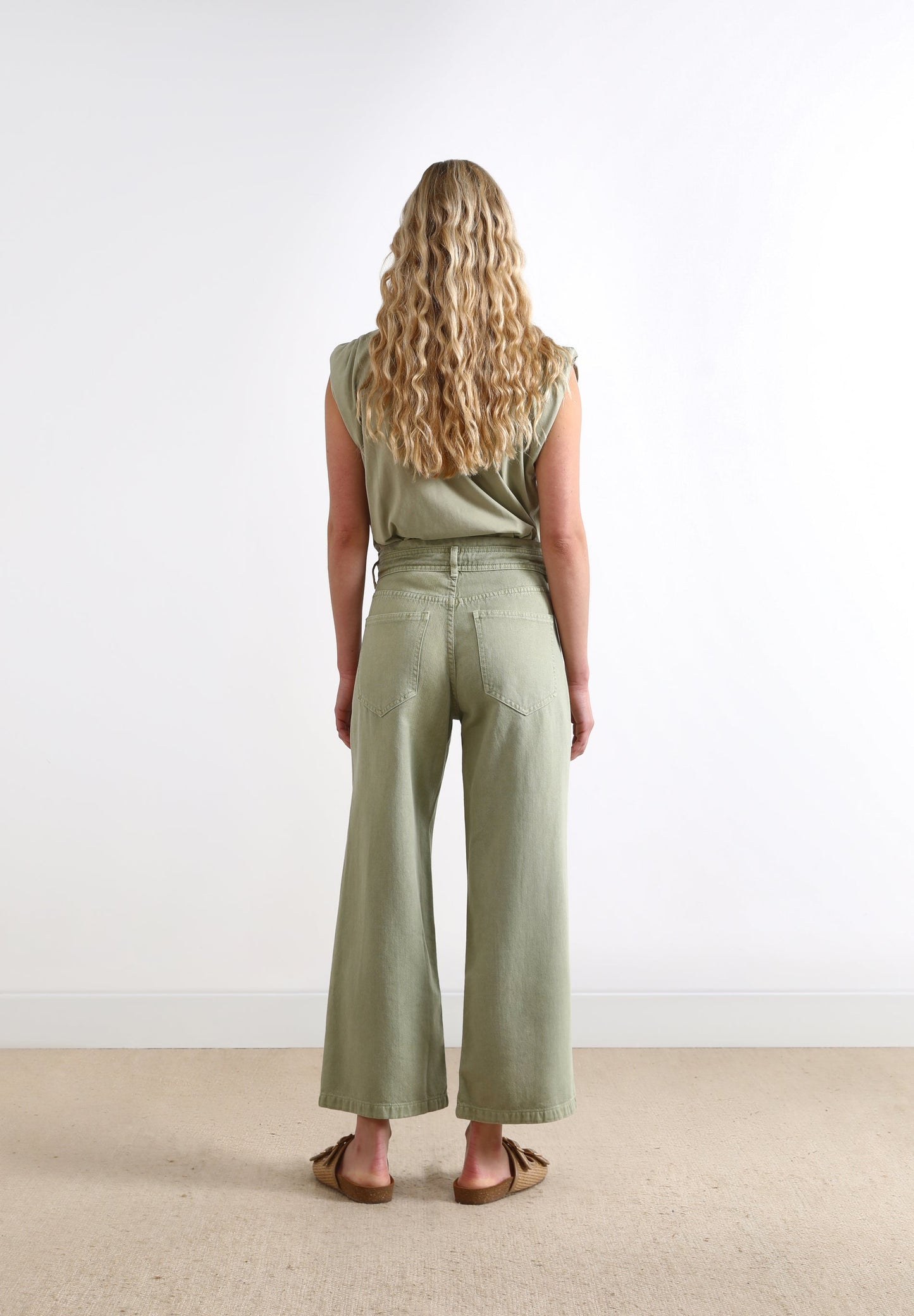 LOW RISE DRAWSTRING JEANS