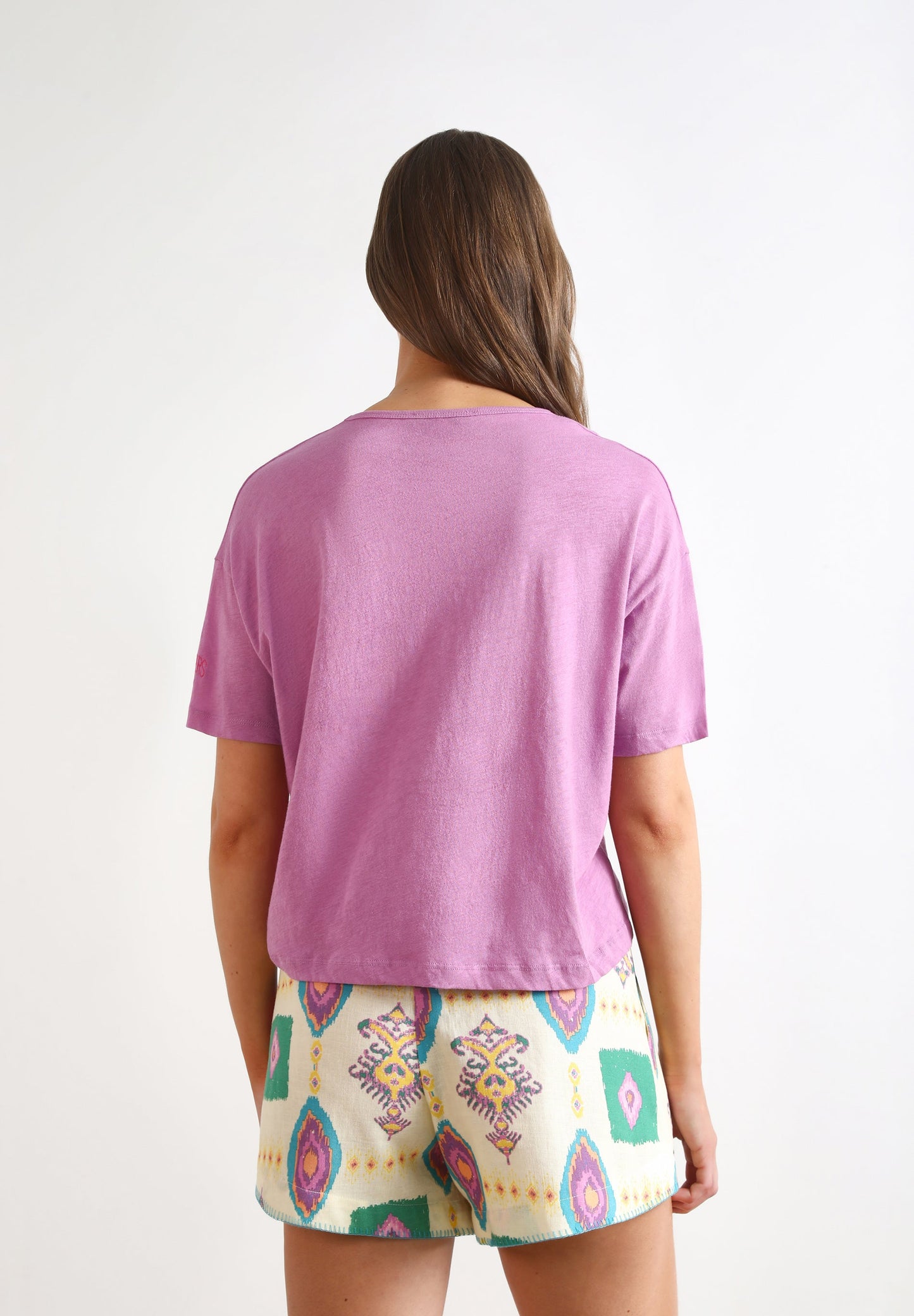 BASIC T-SHIRT WITH SLEEVE DETAIL