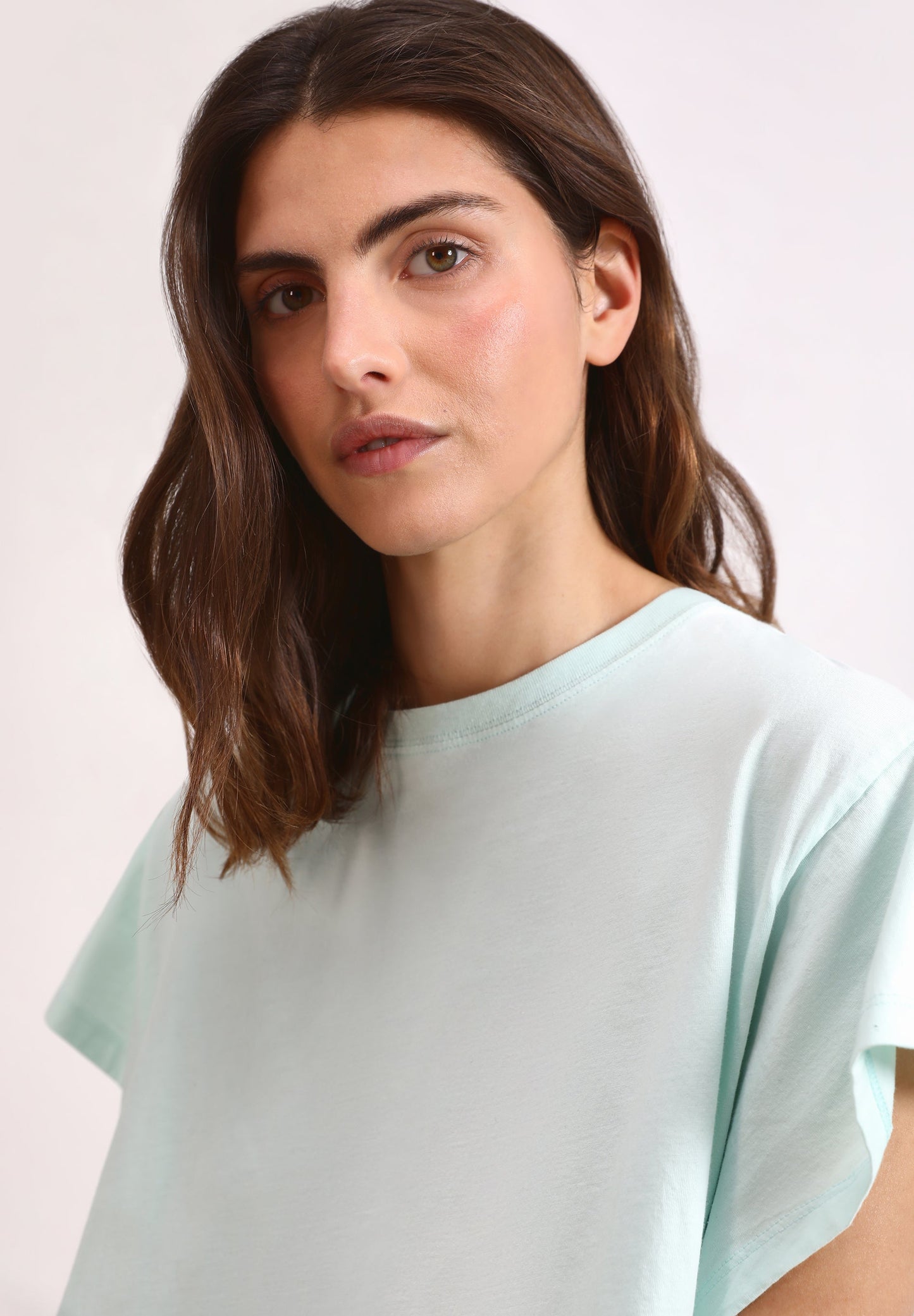 FLOWING SLEEVE T-SHIRT