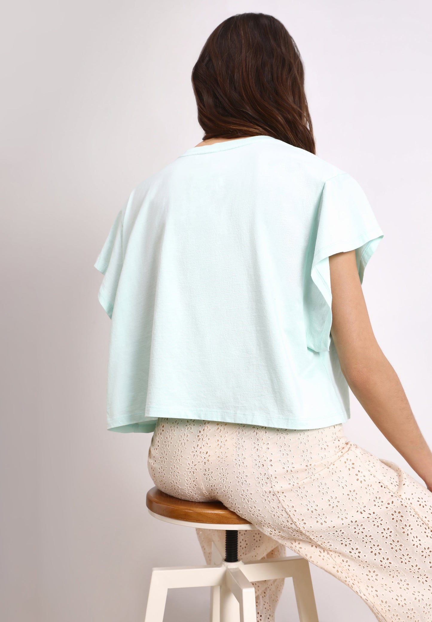 FLOWING SLEEVE T-SHIRT