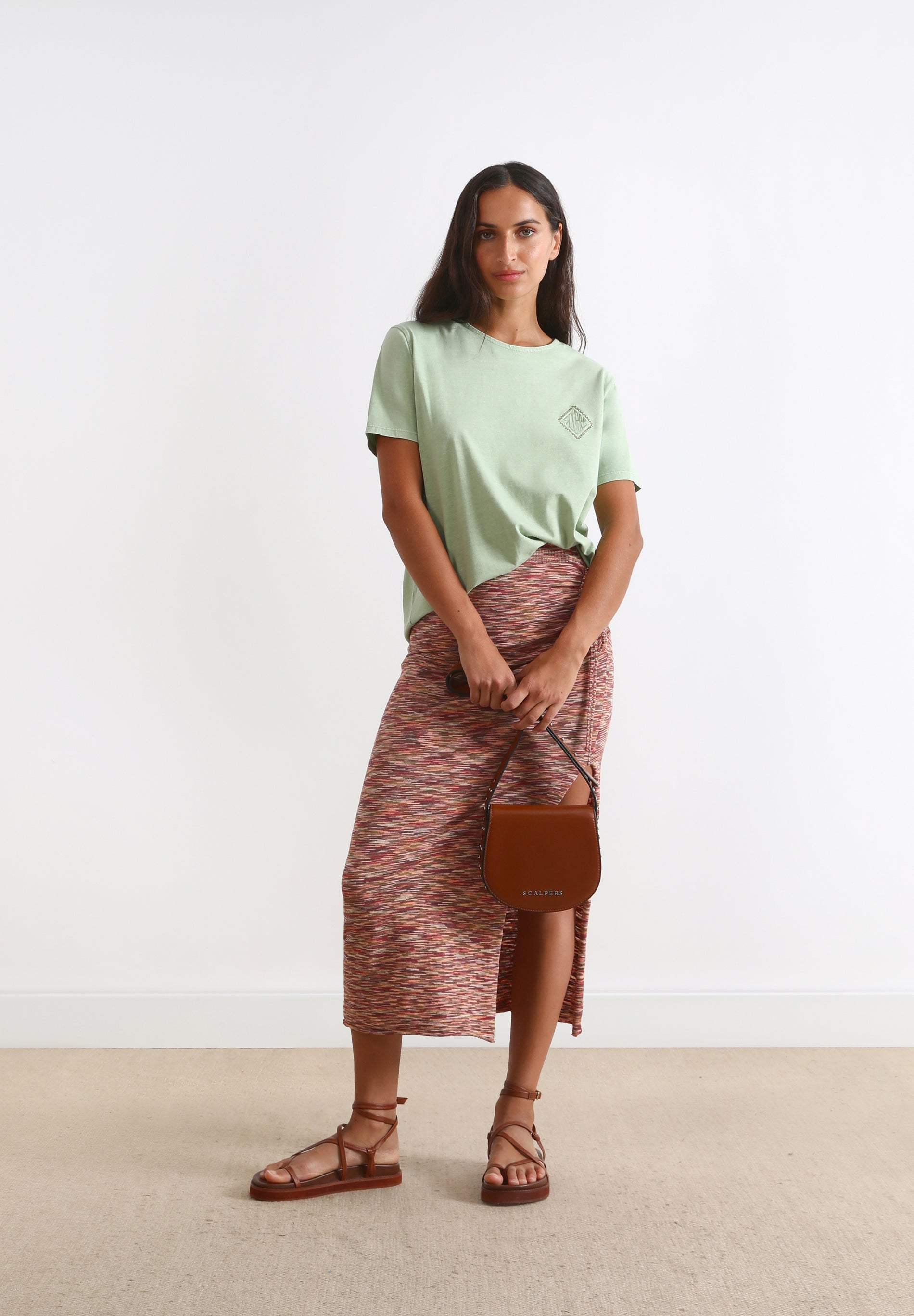 T-SHIRT WITH EMBROIDERY ON THE CHEST