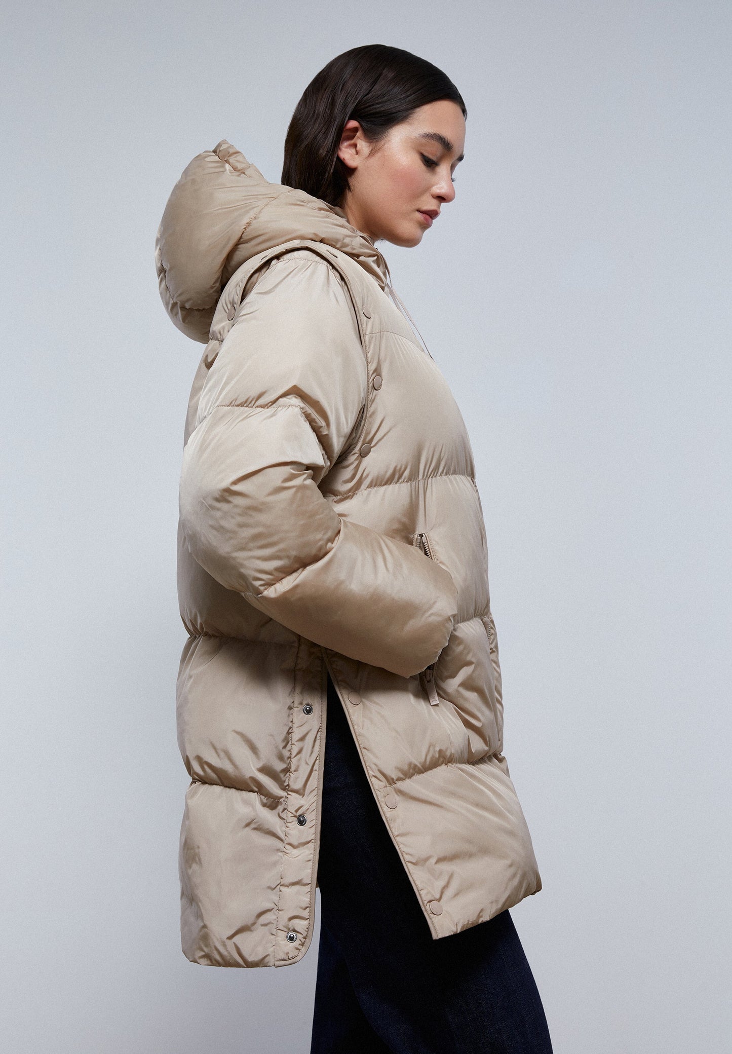LONG PARKA WITH DETACHABLE SLEEVES