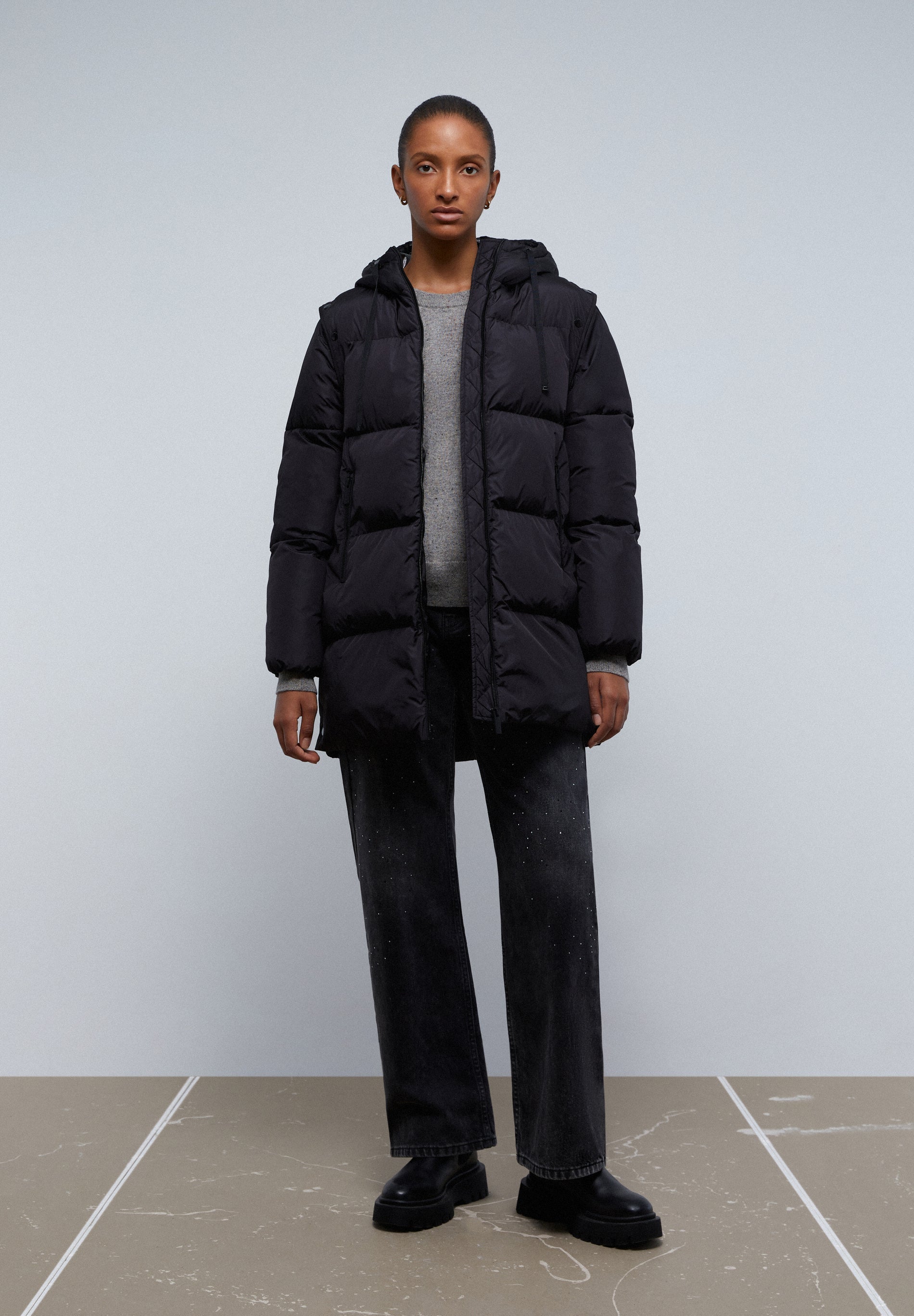 LONG PARKA WITH DETACHABLE SLEEVES