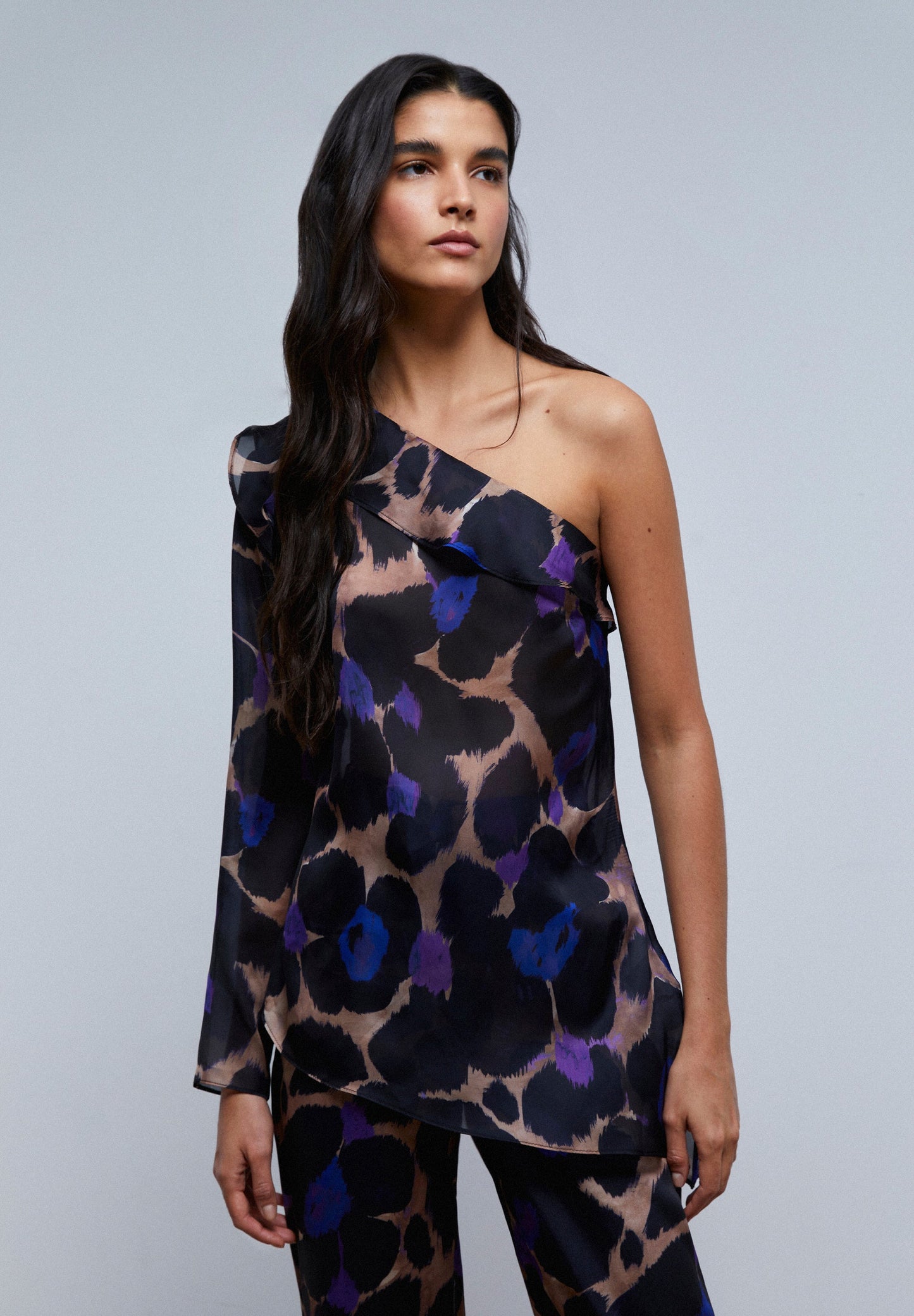 ASYMMETRIC ANIMAL PRINT BLOUSE