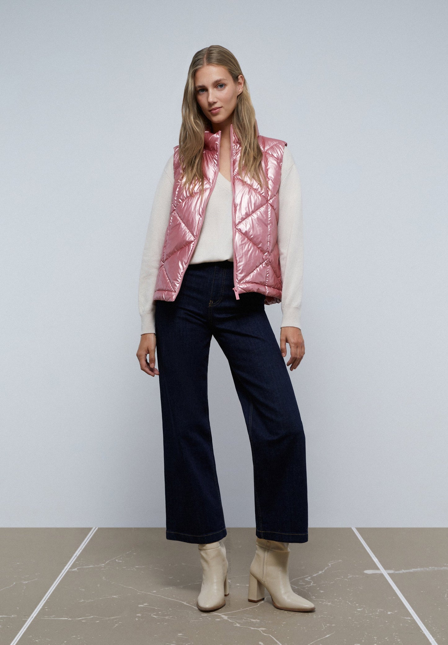 PUFFER VEST WITH HIGH COLLAR