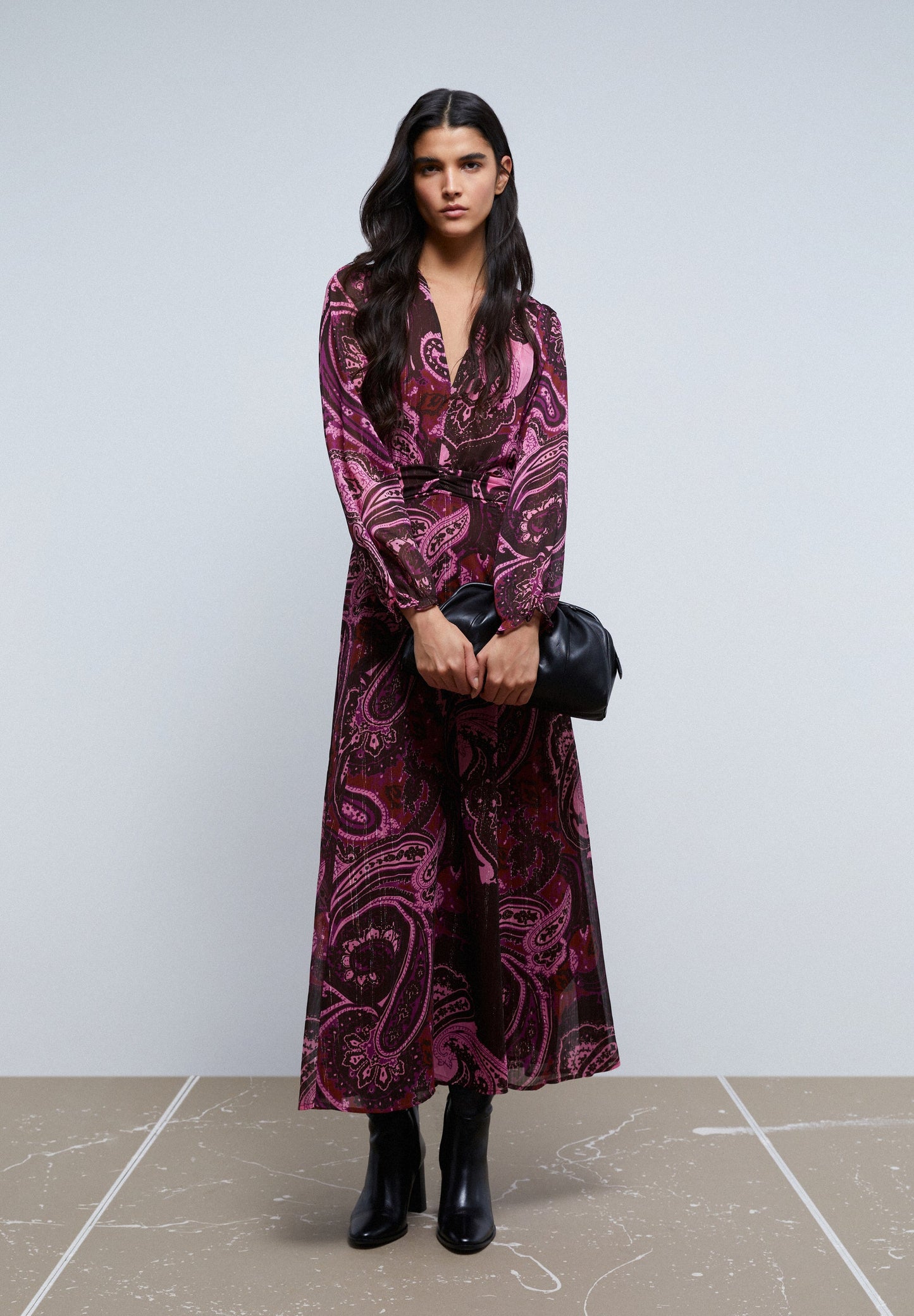 PAISLEY DRESS WITH OPENINGS