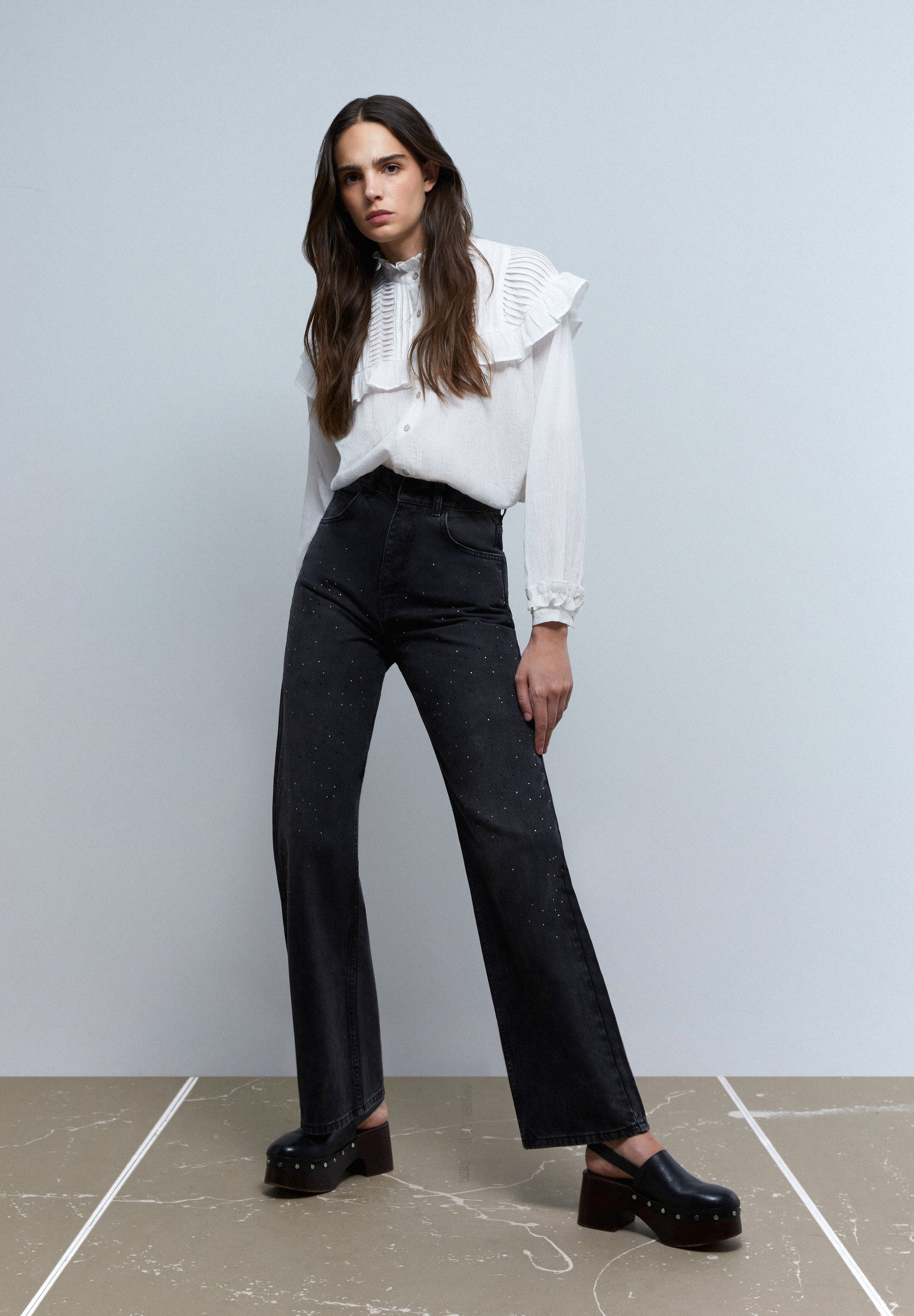 WIDE LEG JEANS WITH GLITTER