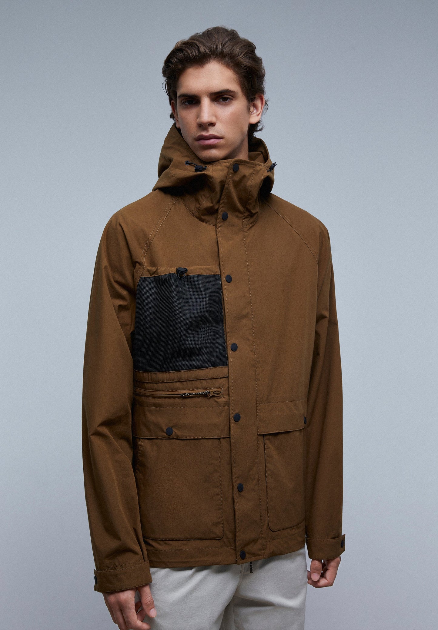 PREMIUM LIGHTWEIGHT PARKA WITH POCKET
