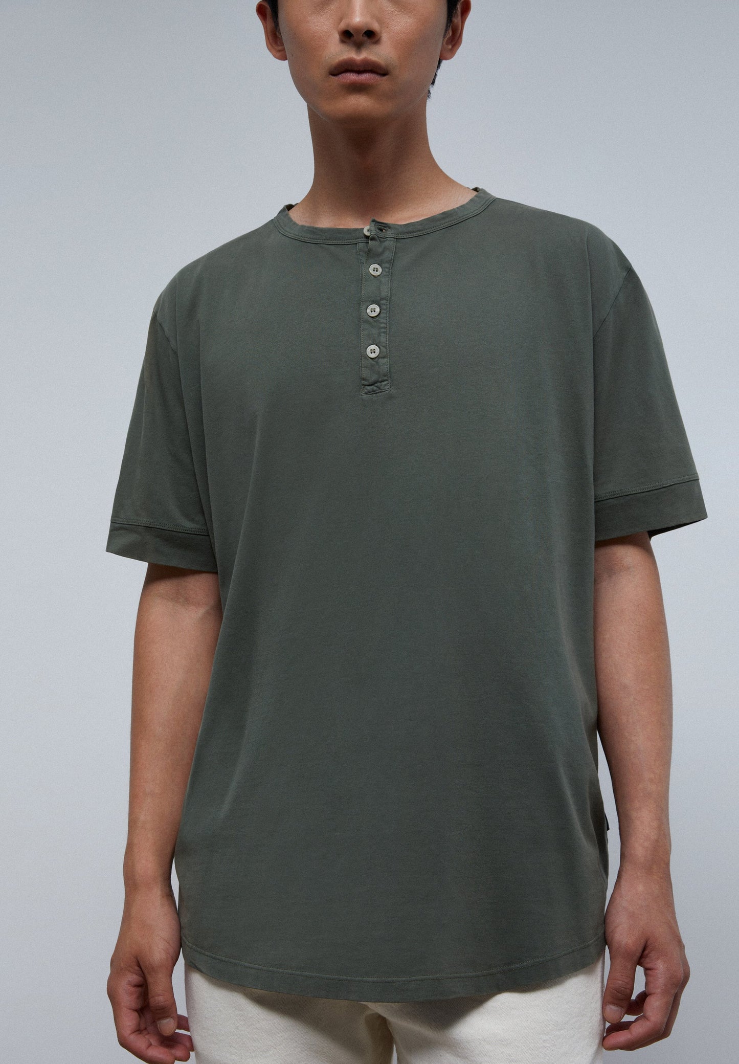 SOFT T-SHIRT WITH BUTTONED COLLAR