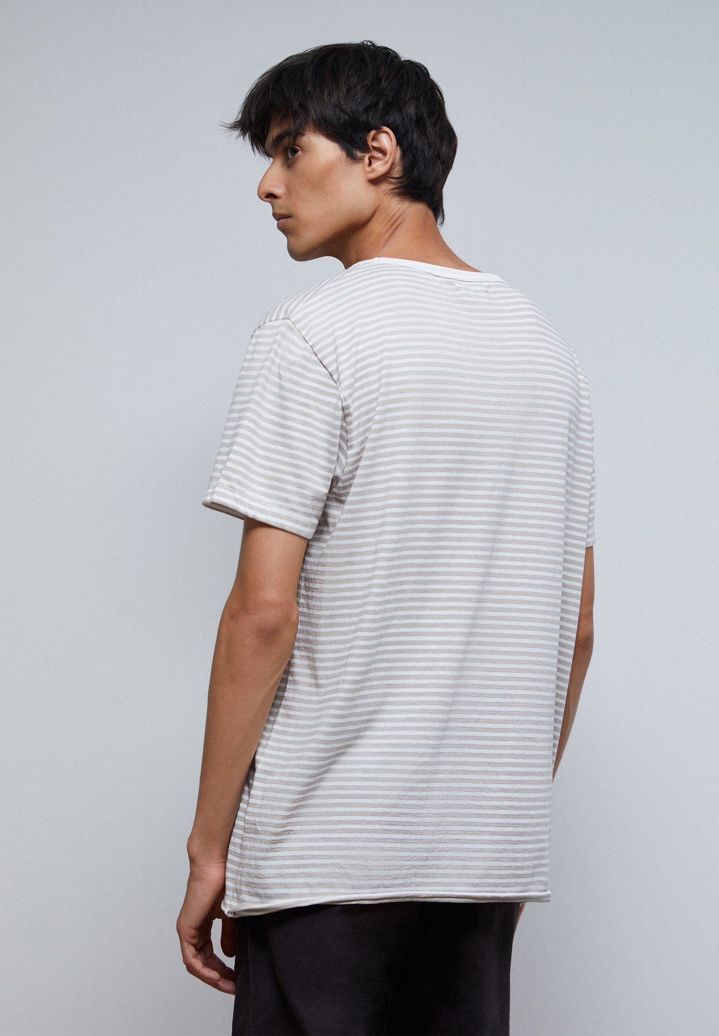 STRIPED T-SHIRT WITH POCKET