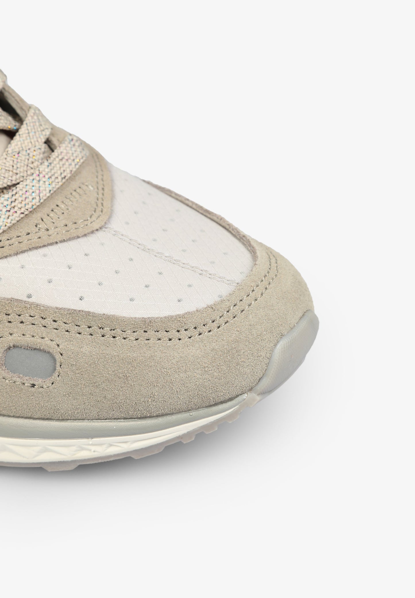 THREE-TONE SUEDE SNEAKERS