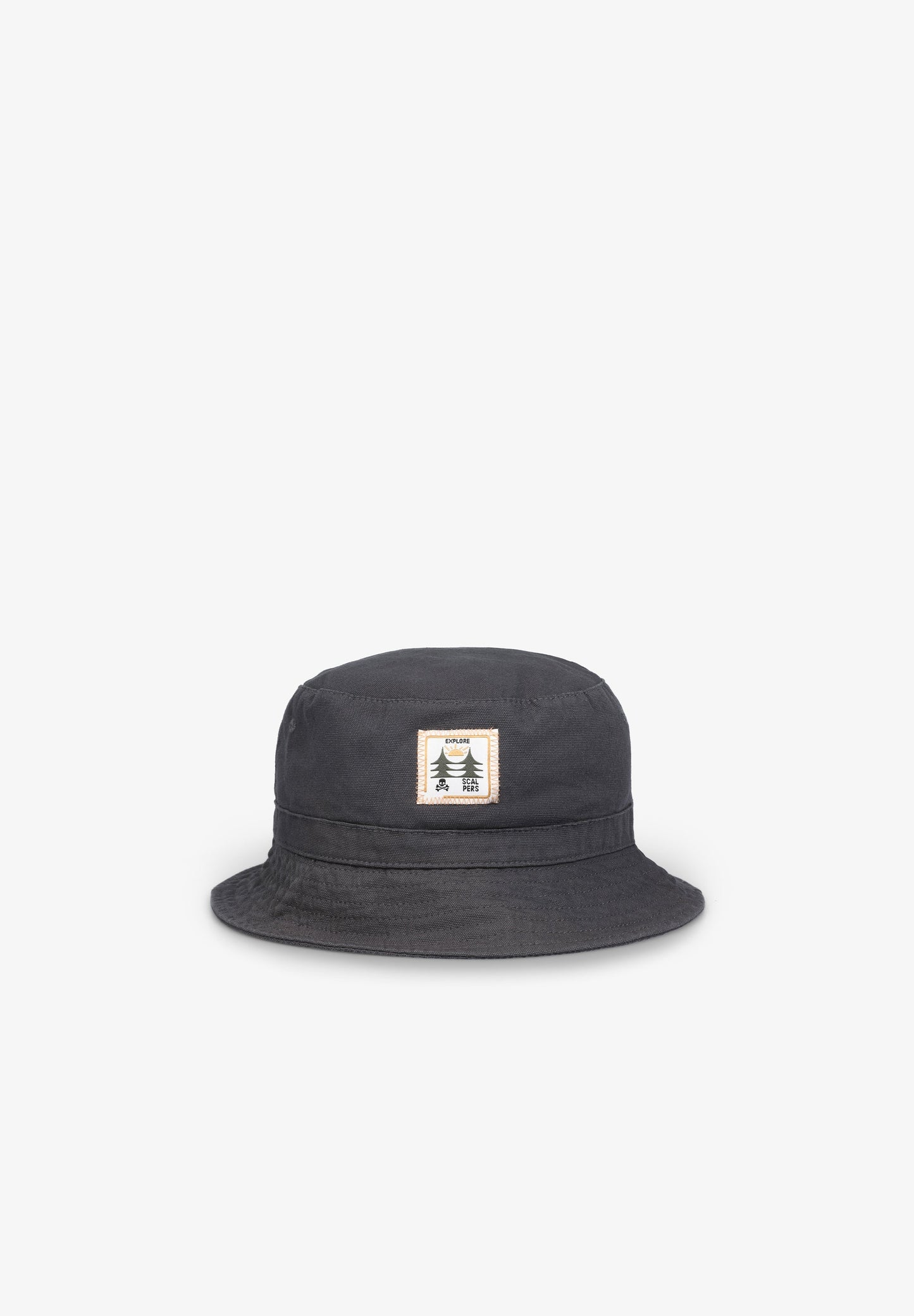 BUCKET HAT WITH CANVAS PATCH