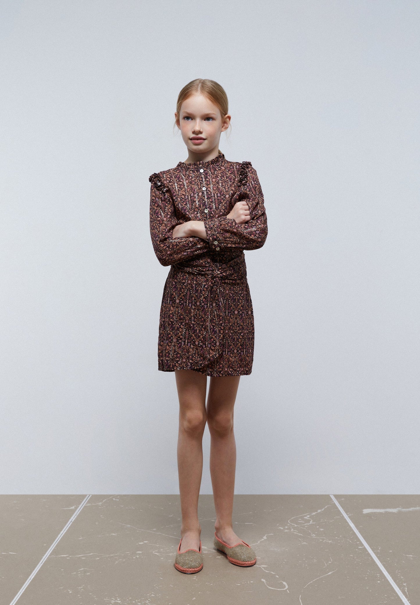 PRINT BLOUSE WITH FRILL