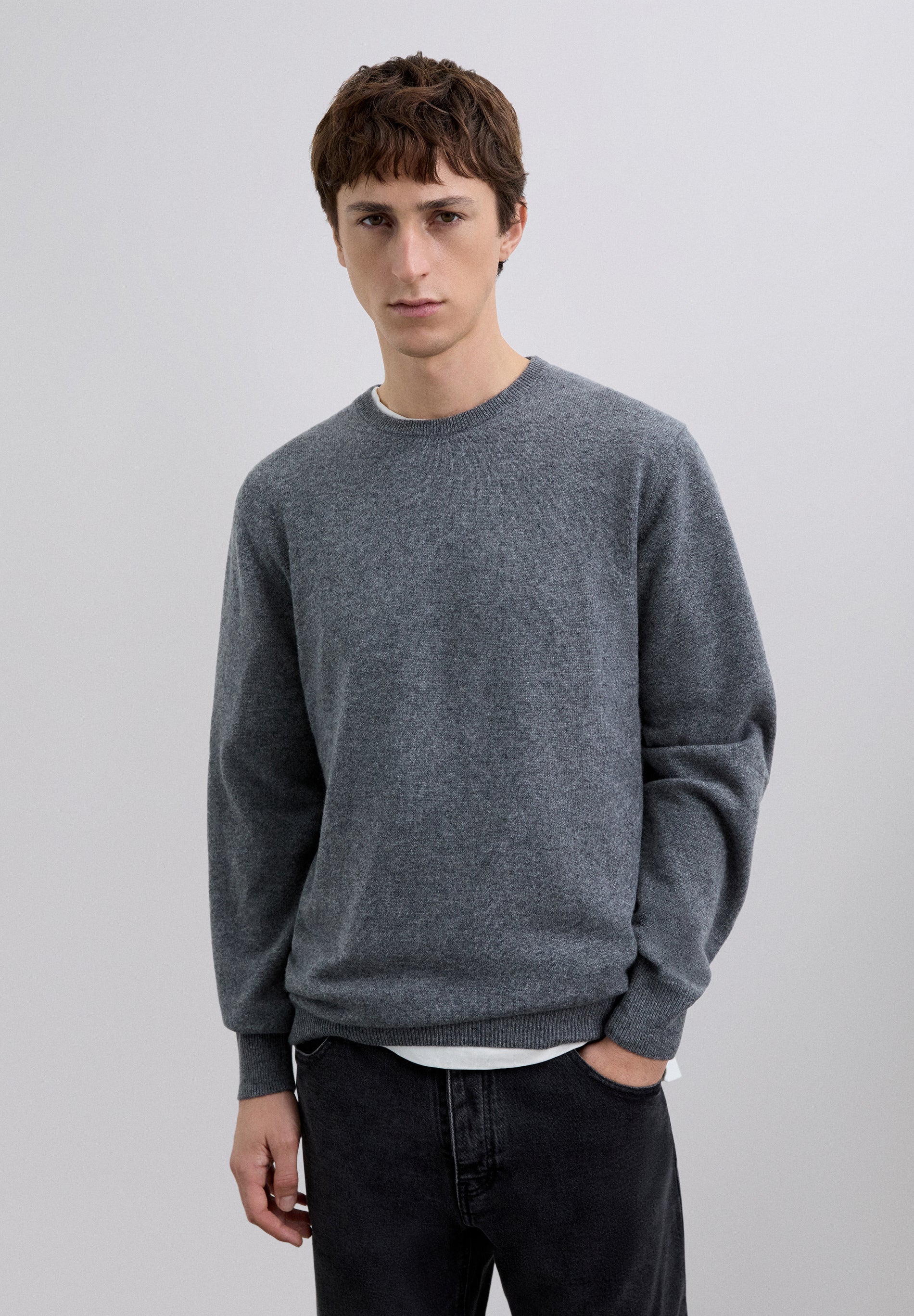 100% CASHMERE CREW NECK SWEATER