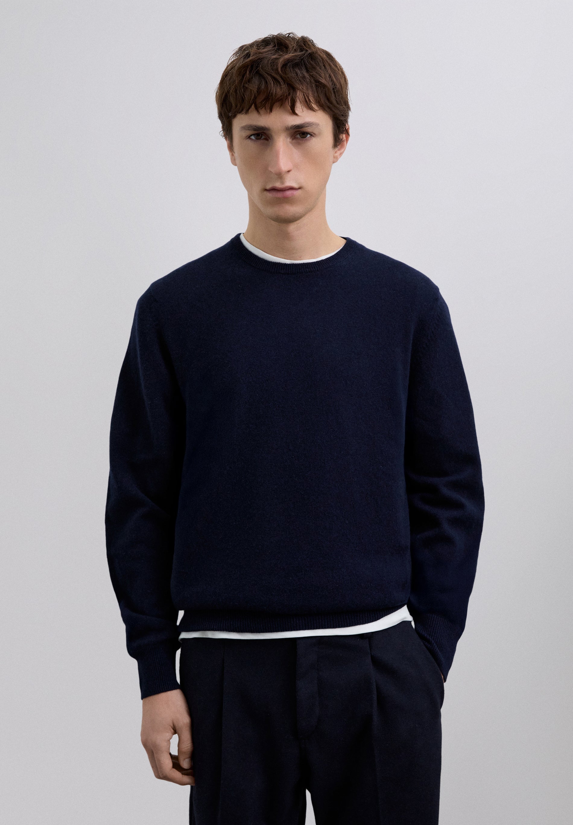 100% CASHMERE CREW NECK SWEATER