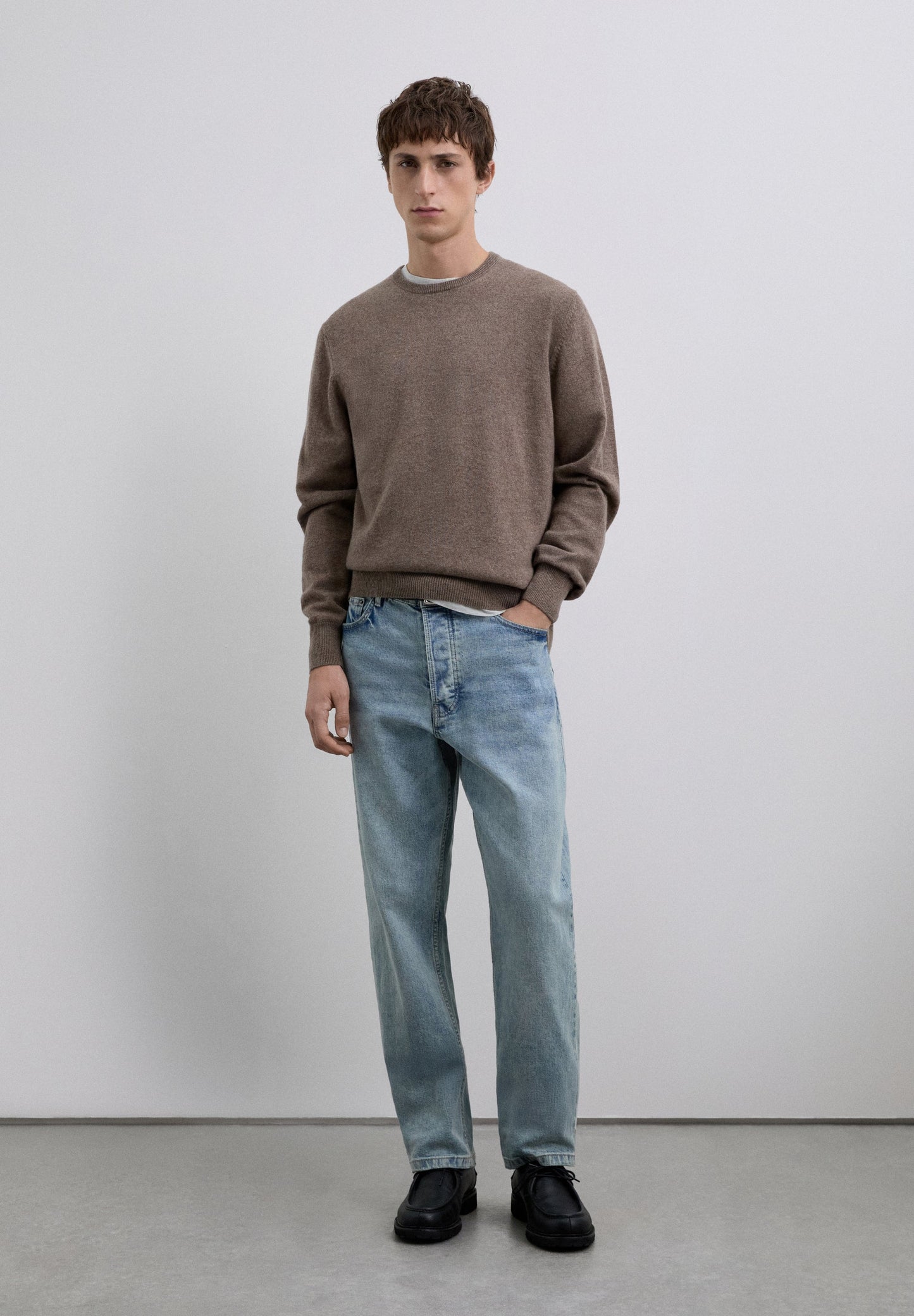 100% CASHMERE CREW NECK SWEATER