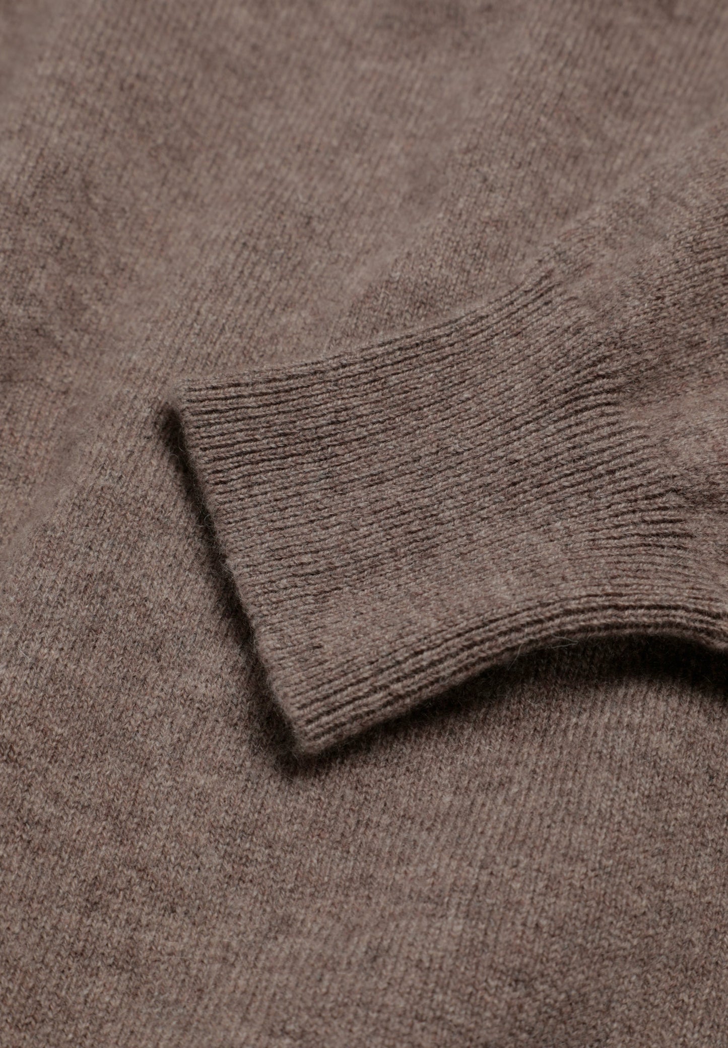 100% CASHMERE CREW NECK SWEATER