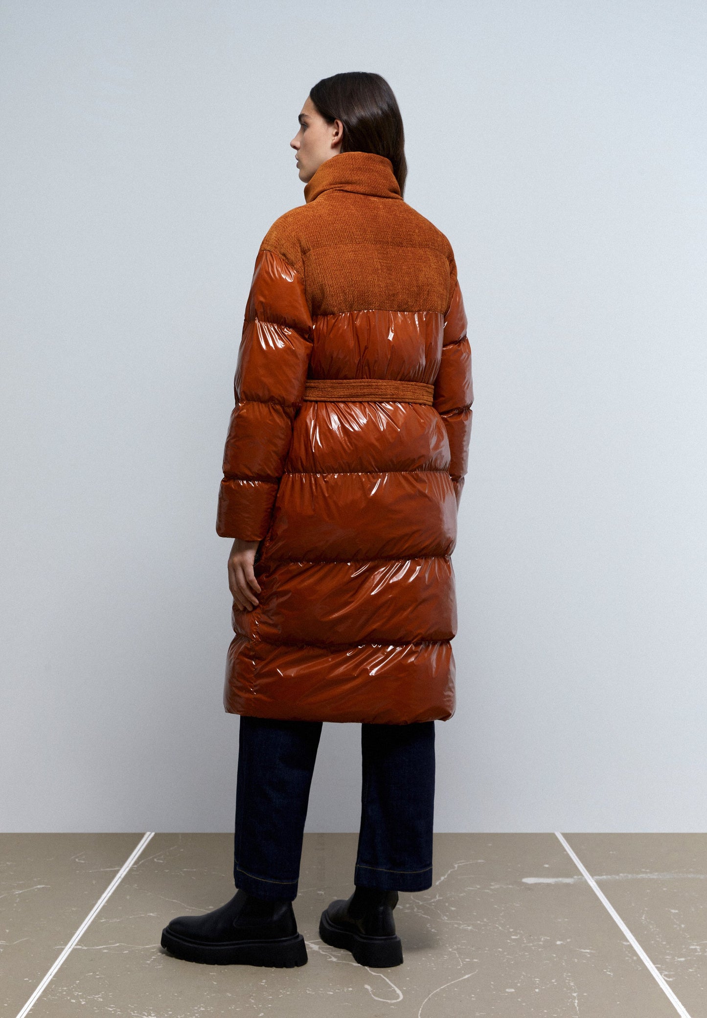 LIGHTWEIGHT QUILTED COAT
