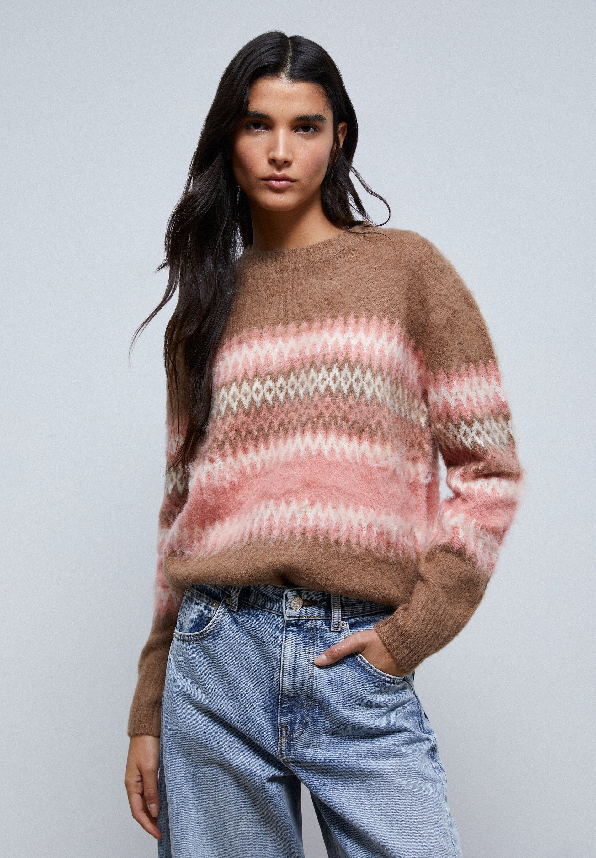 CONTRAST KNIT SWEATER