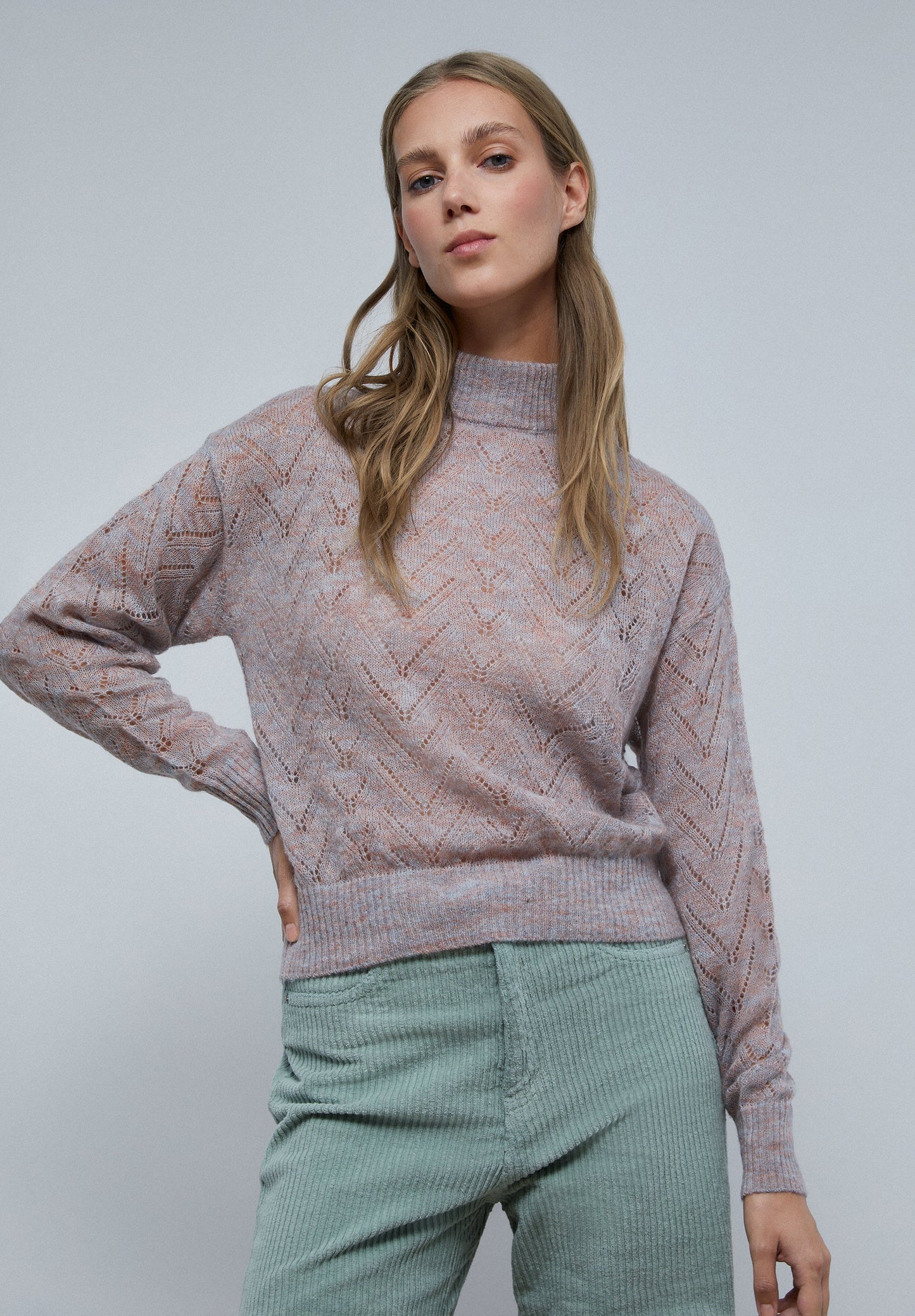 DIE-CUT SWEATER WITH PERKINS COLLAR