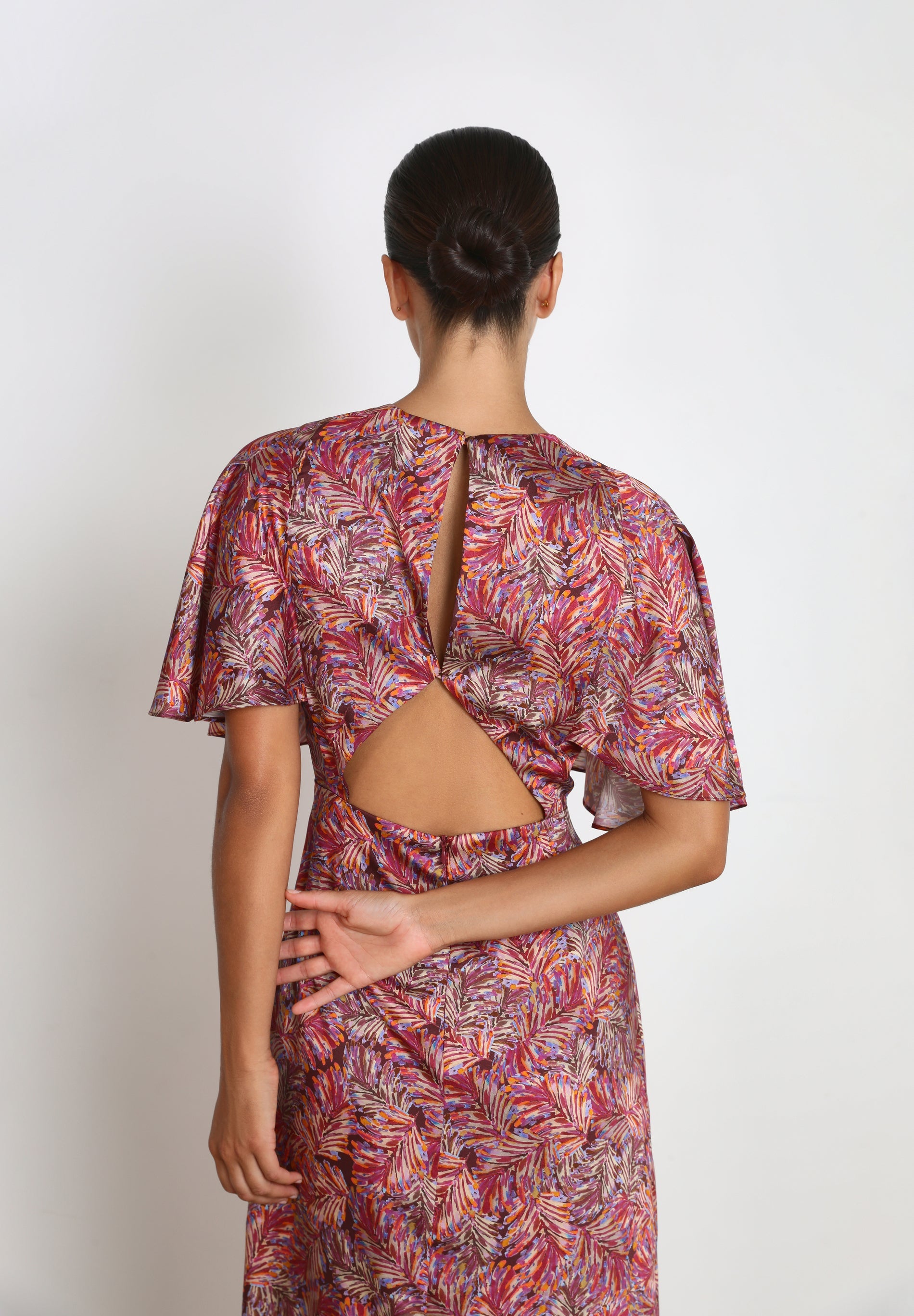 DRESS WITH BACK SLIT