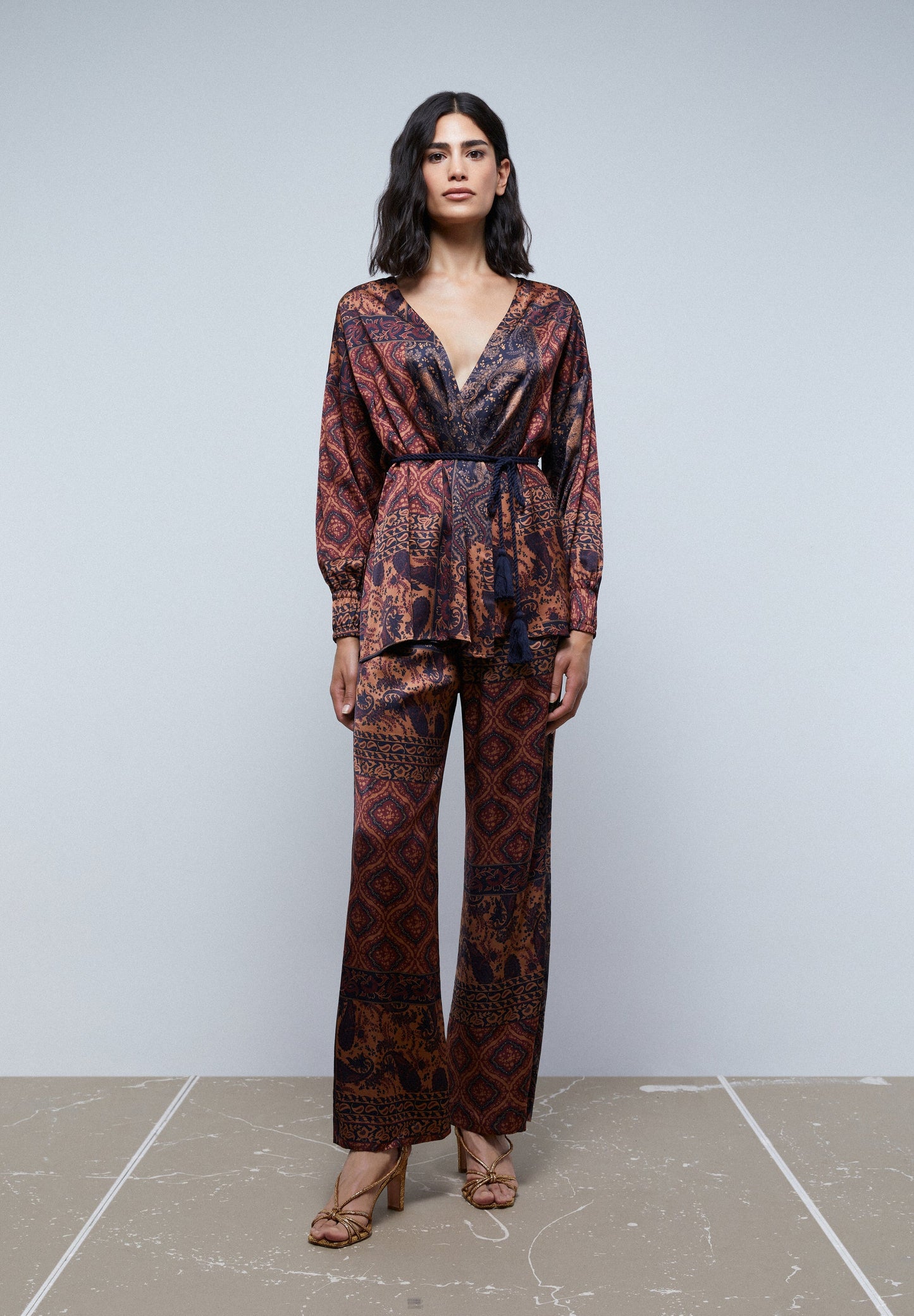 FLOWING PAISLEY TROUSERS