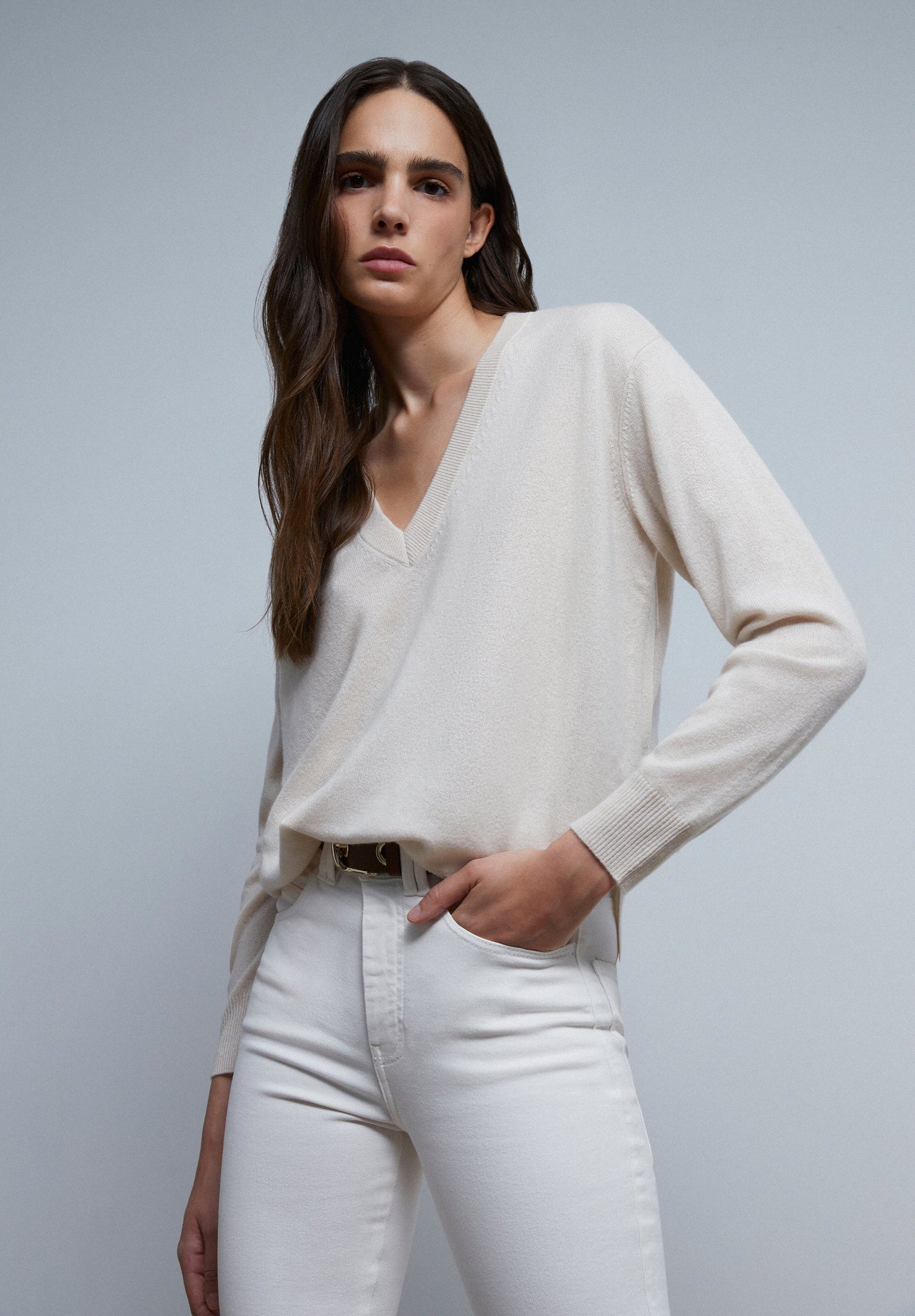 CASHMERE KNIT SWEATER