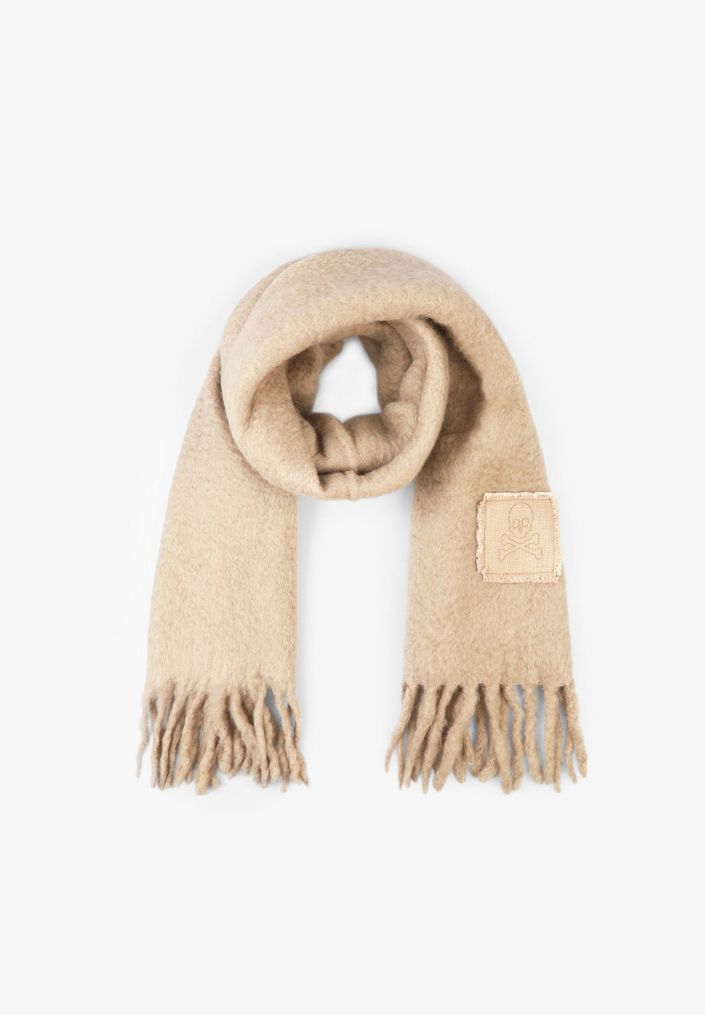 SCARF WITH SKILL PATCH DETAIL
